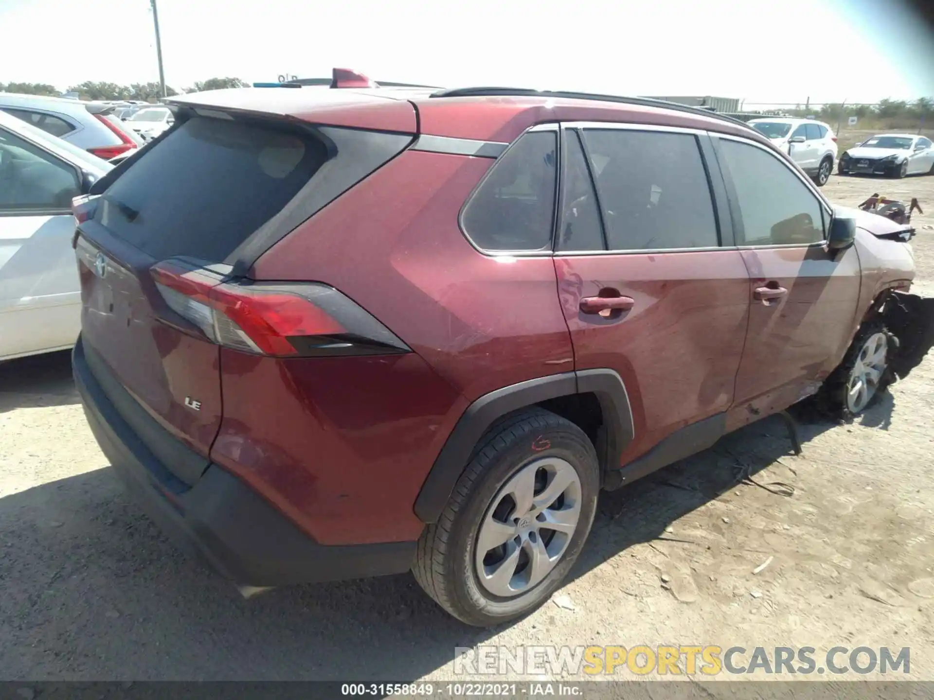 4 Photograph of a damaged car 2T3H1RFV6LC046716 TOYOTA RAV4 2020