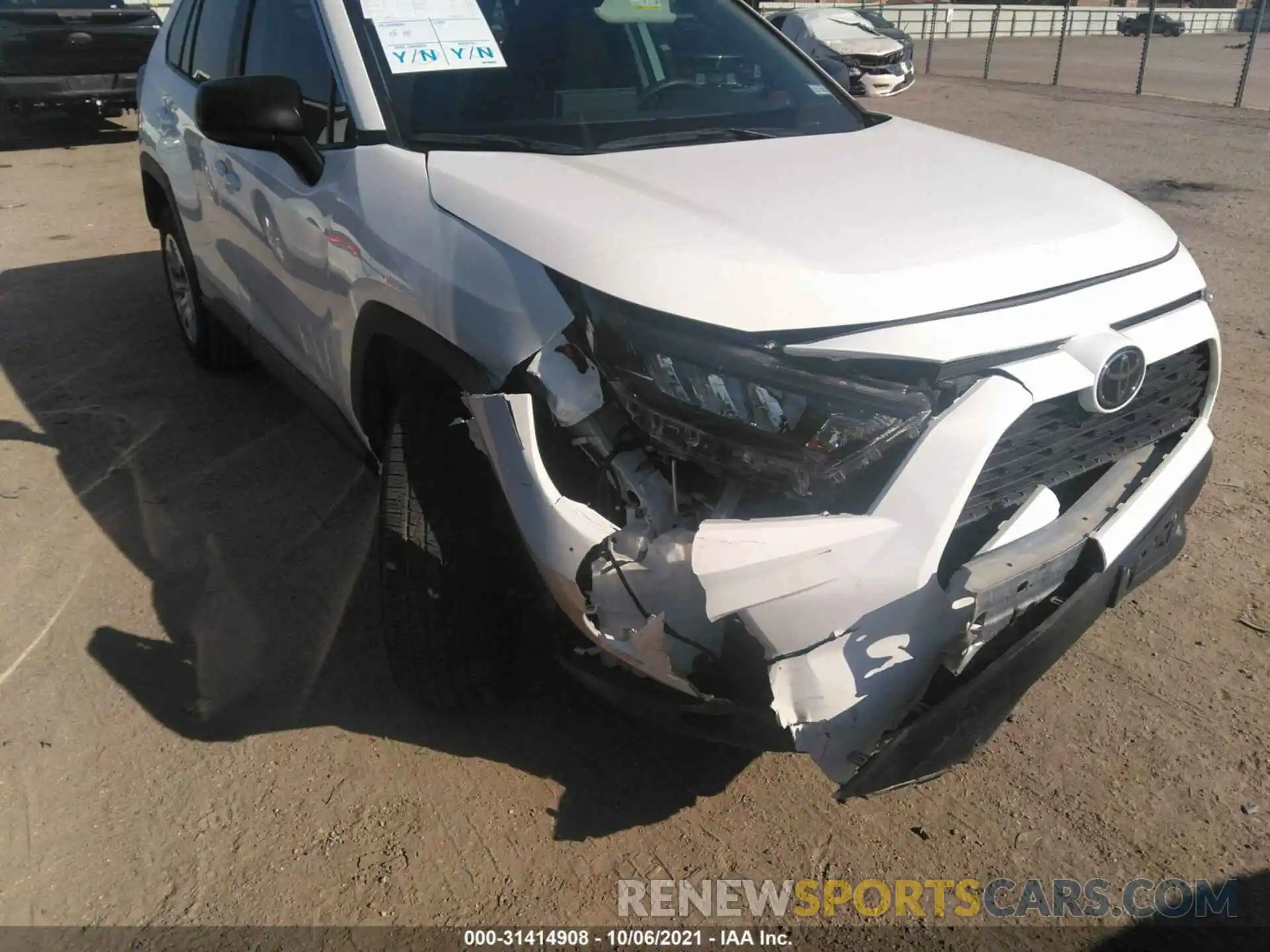 6 Photograph of a damaged car 2T3H1RFV6LC048241 TOYOTA RAV4 2020