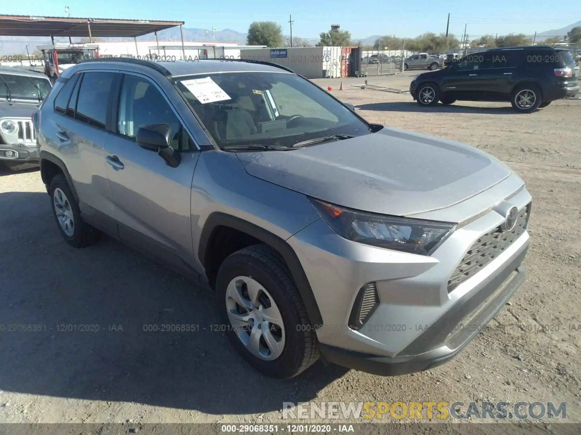 1 Photograph of a damaged car 2T3H1RFV6LC048367 TOYOTA RAV4 2020