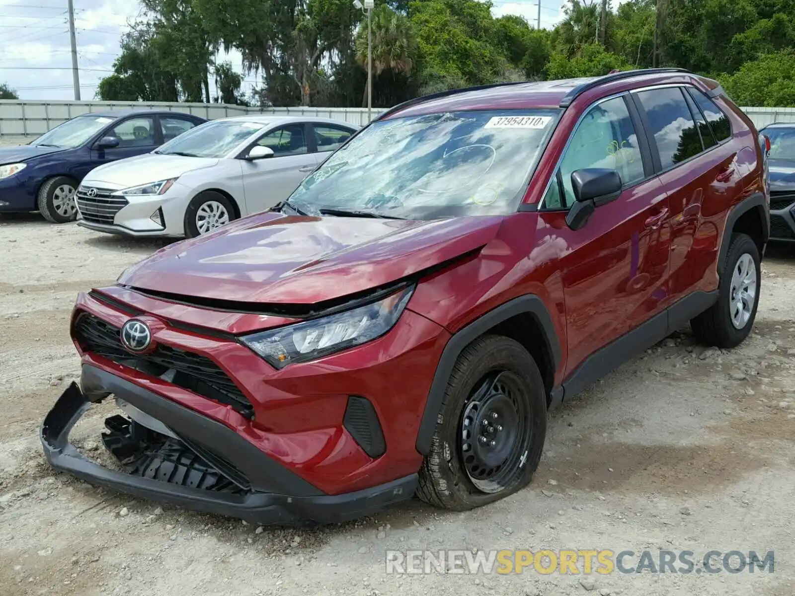 2 Photograph of a damaged car 2T3H1RFV6LC049101 TOYOTA RAV4 2020