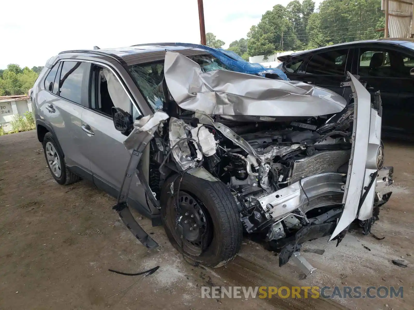 1 Photograph of a damaged car 2T3H1RFV6LC055688 TOYOTA RAV4 2020