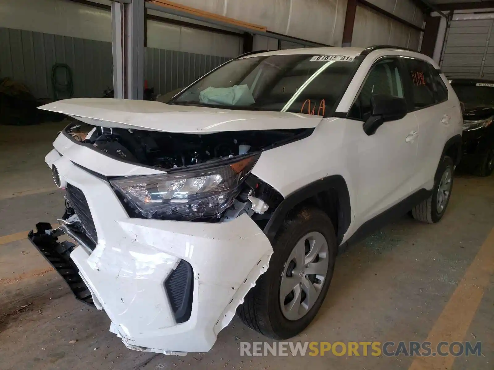 2 Photograph of a damaged car 2T3H1RFV6LC058235 TOYOTA RAV4 2020