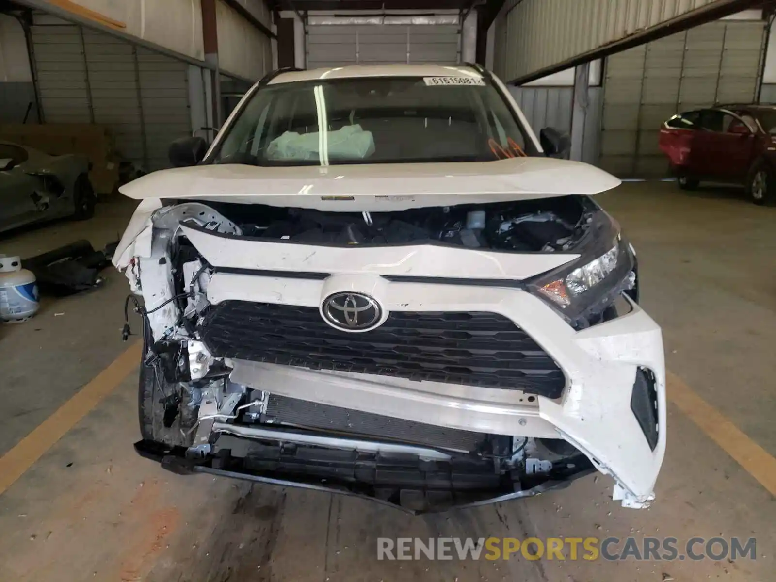 9 Photograph of a damaged car 2T3H1RFV6LC058235 TOYOTA RAV4 2020