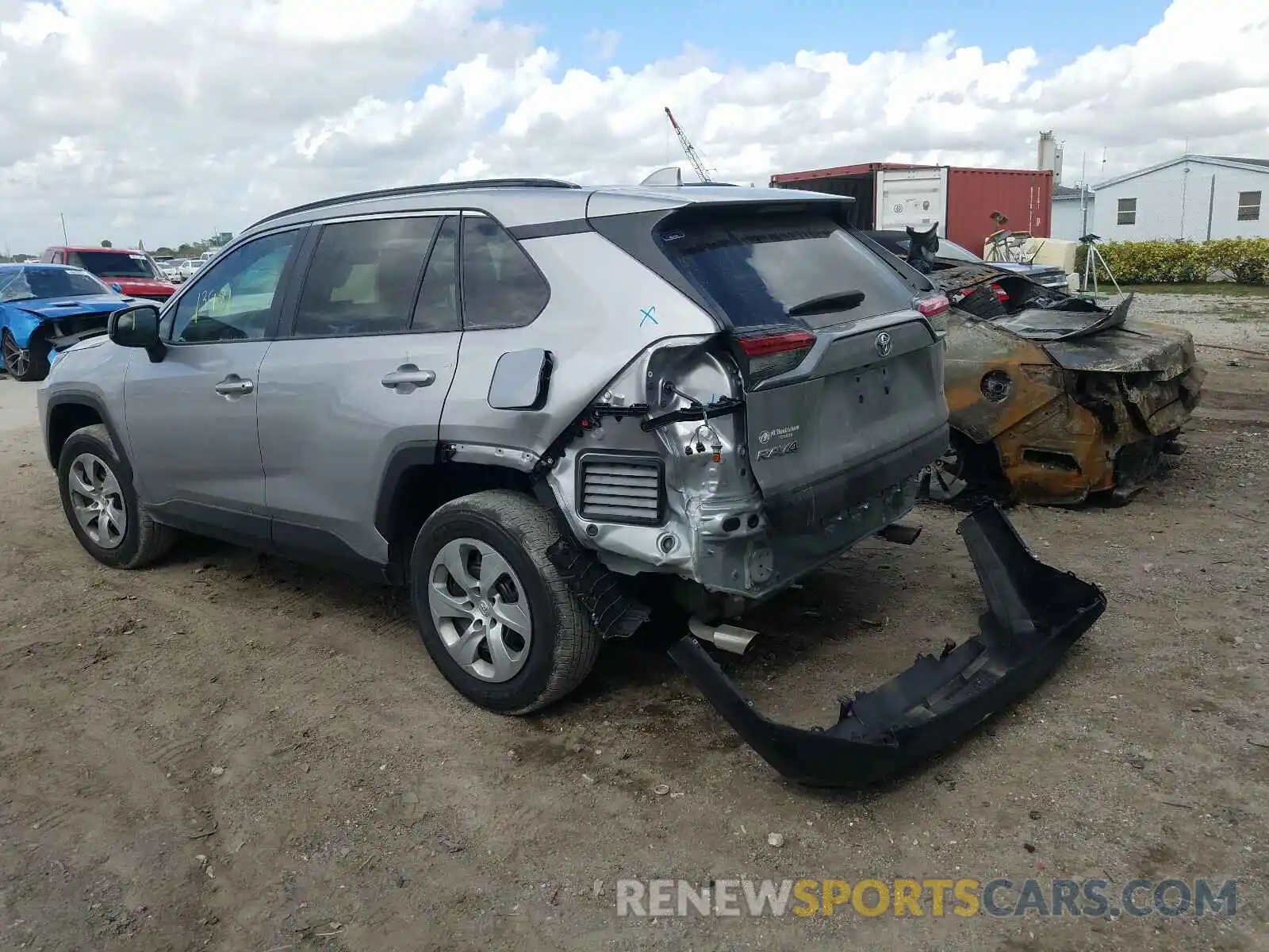 3 Photograph of a damaged car 2T3H1RFV6LC062625 TOYOTA RAV4 2020