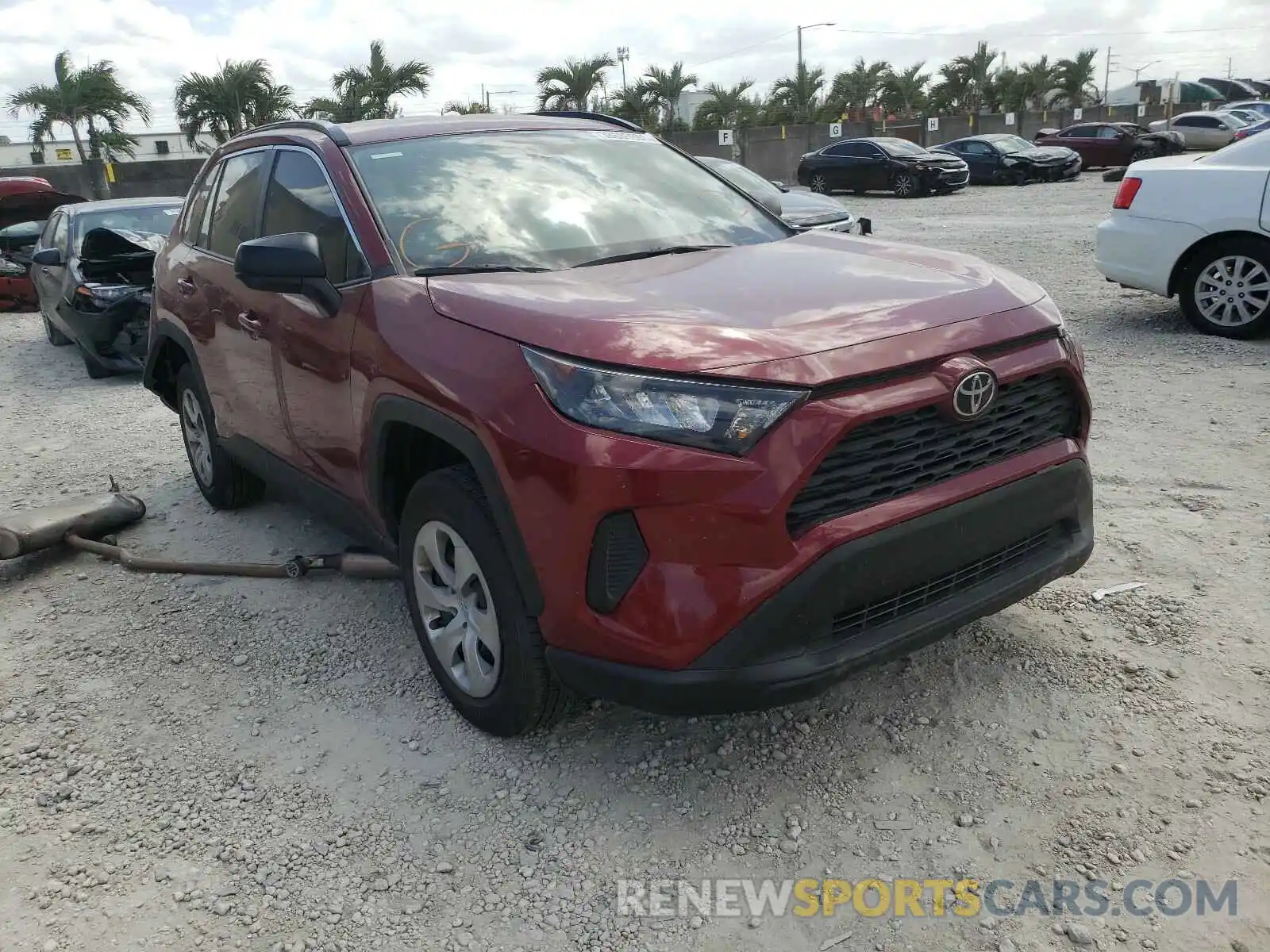 1 Photograph of a damaged car 2T3H1RFV6LC073575 TOYOTA RAV4 2020