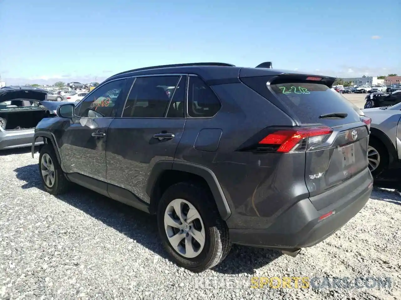 3 Photograph of a damaged car 2T3H1RFV6LC083409 TOYOTA RAV4 2020