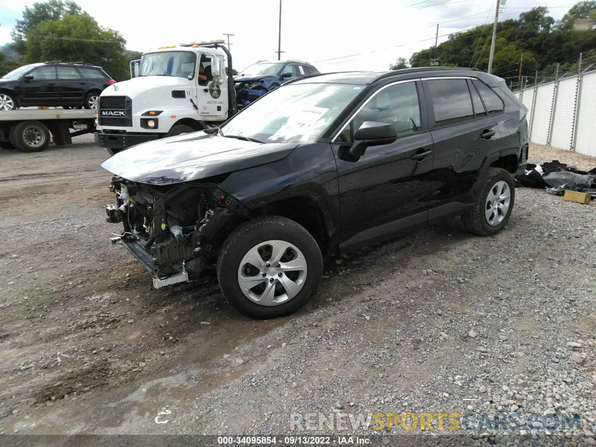 2 Фотография поврежденного автомобиля 2T3H1RFV6LW068438 TOYOTA RAV4 2020