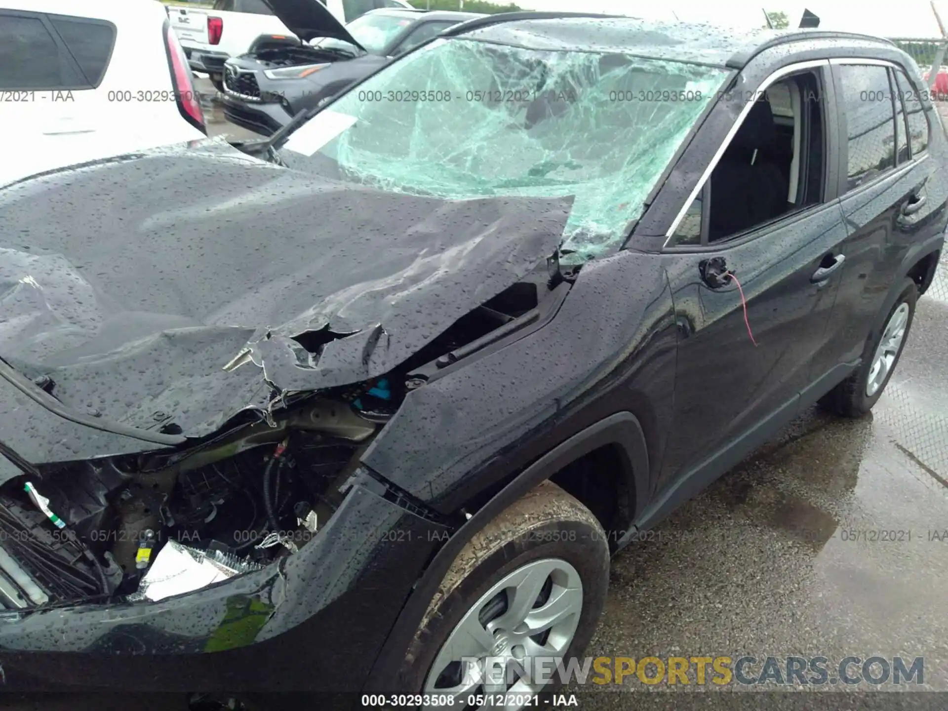 6 Photograph of a damaged car 2T3H1RFV6LW083487 TOYOTA RAV4 2020