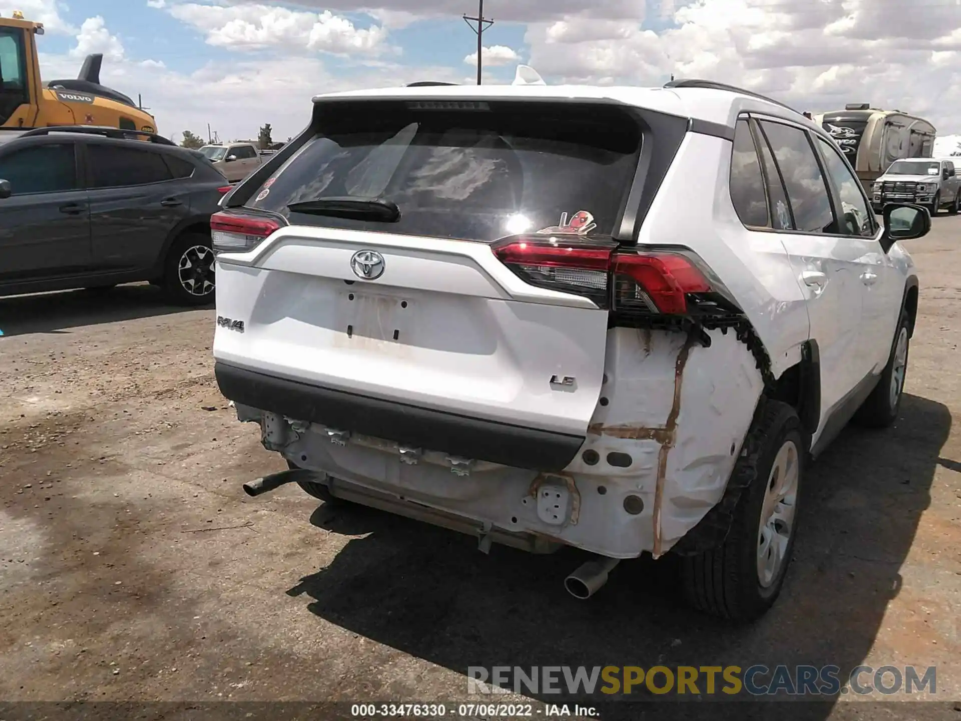 6 Photograph of a damaged car 2T3H1RFV6LW085241 TOYOTA RAV4 2020