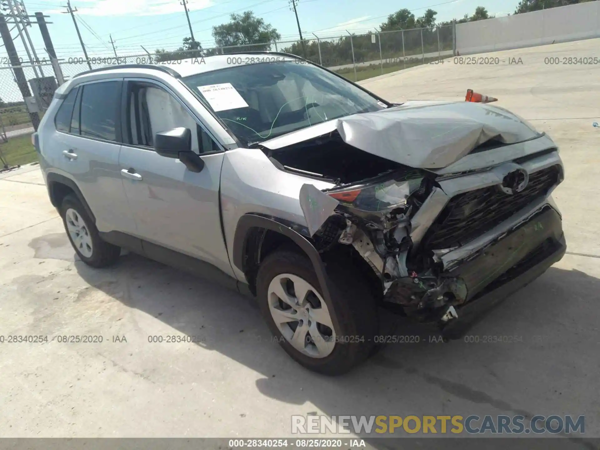 1 Photograph of a damaged car 2T3H1RFV6LW087426 TOYOTA RAV4 2020