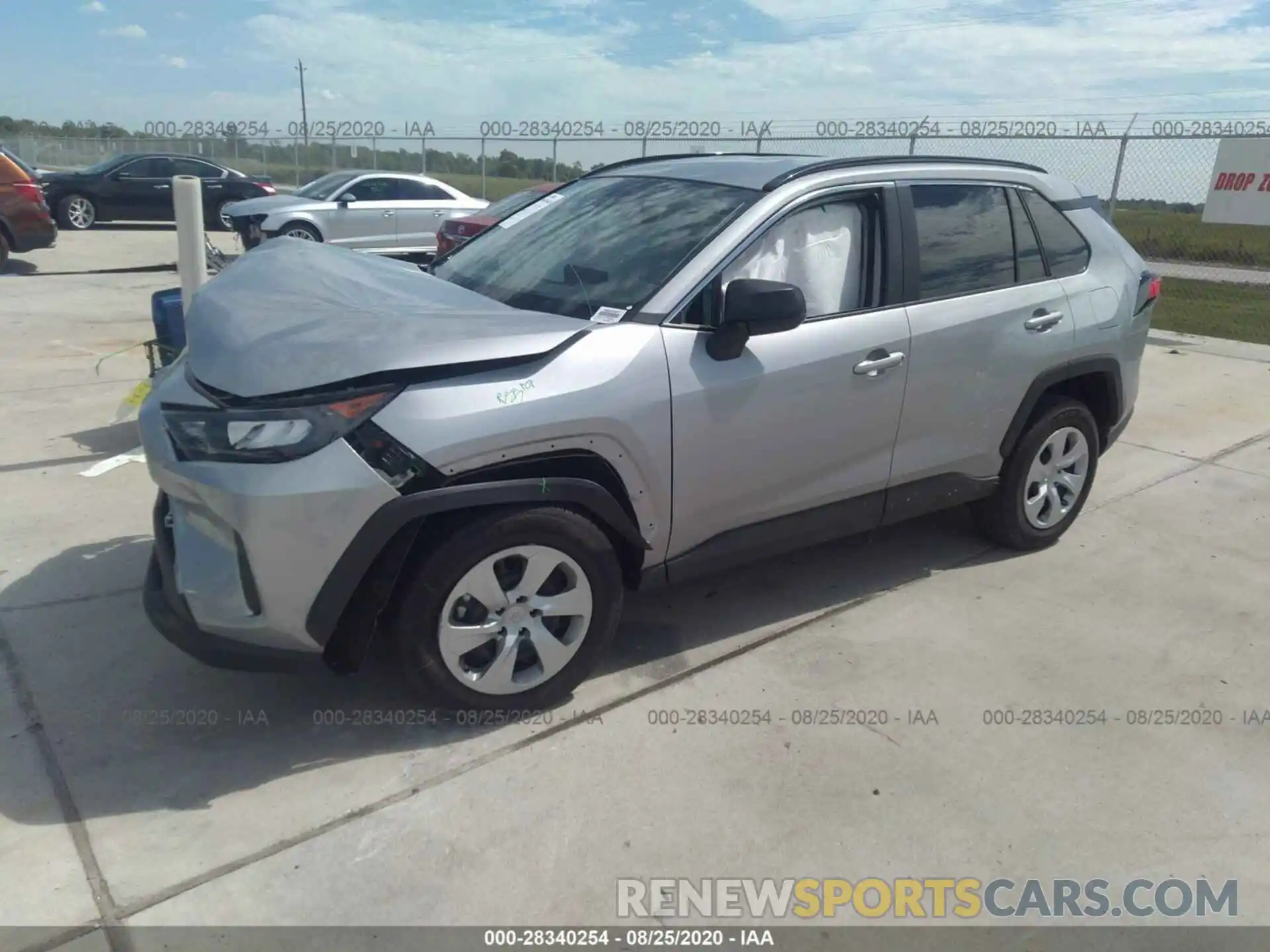 2 Photograph of a damaged car 2T3H1RFV6LW087426 TOYOTA RAV4 2020