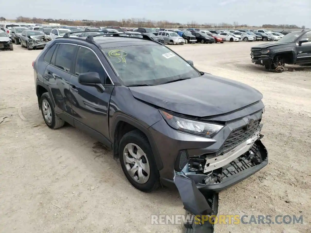 1 Photograph of a damaged car 2T3H1RFV6LW102393 TOYOTA RAV4 2020