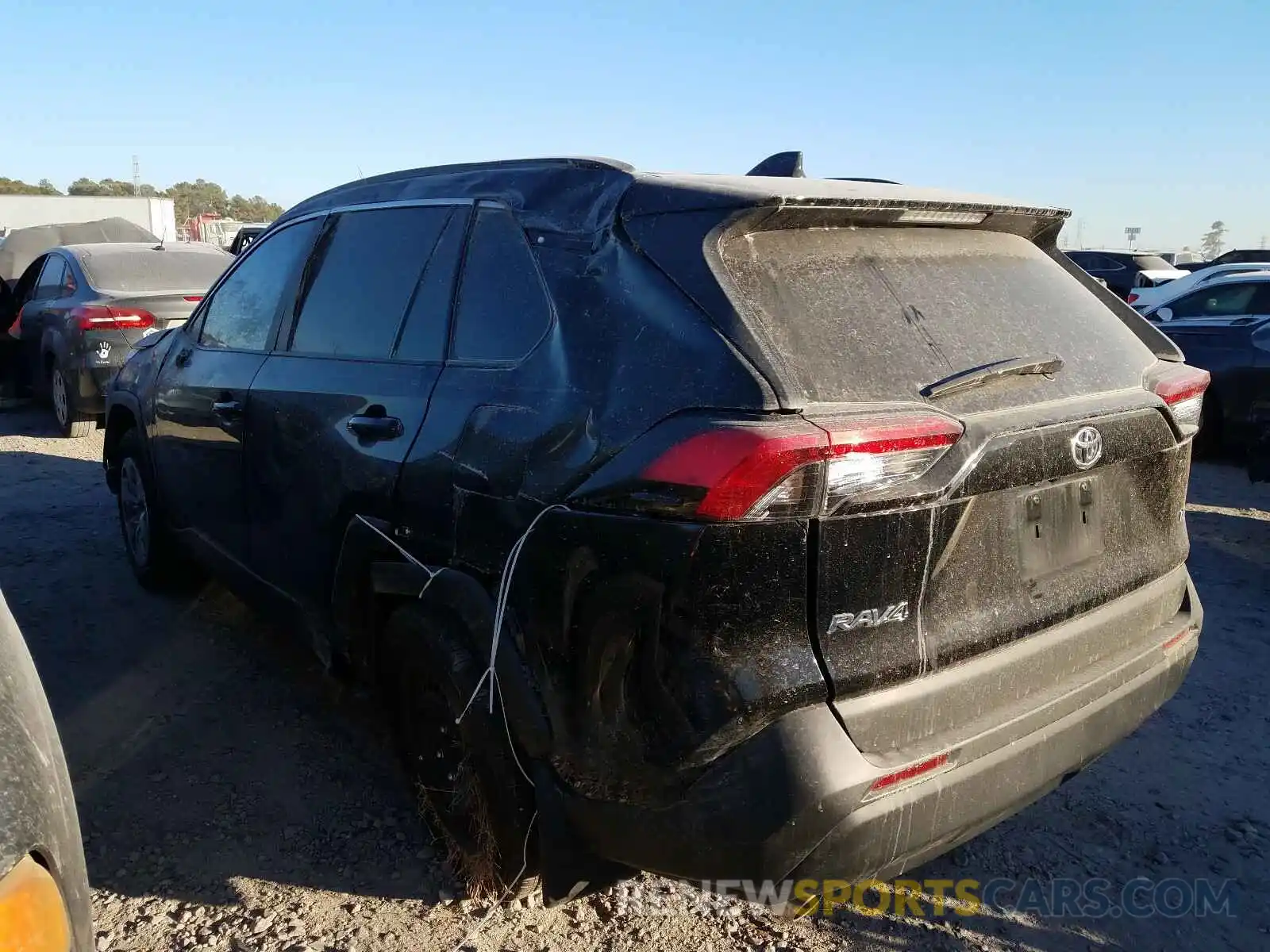 3 Photograph of a damaged car 2T3H1RFV7LC039371 TOYOTA RAV4 2020