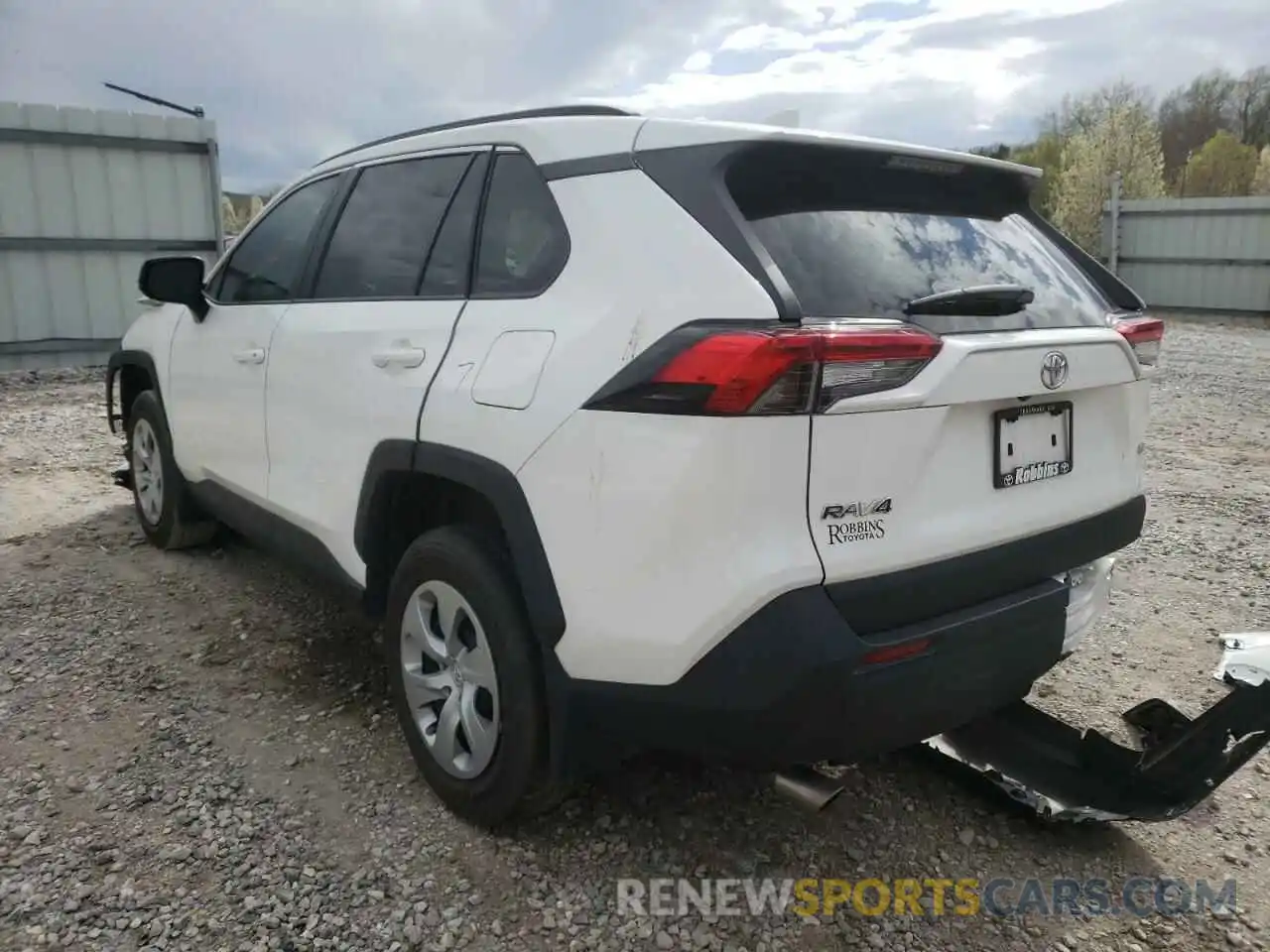 3 Фотография поврежденного автомобиля 2T3H1RFV7LC040231 TOYOTA RAV4 2020