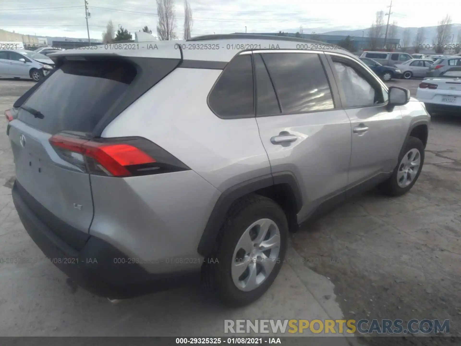 4 Photograph of a damaged car 2T3H1RFV7LC048054 TOYOTA RAV4 2020