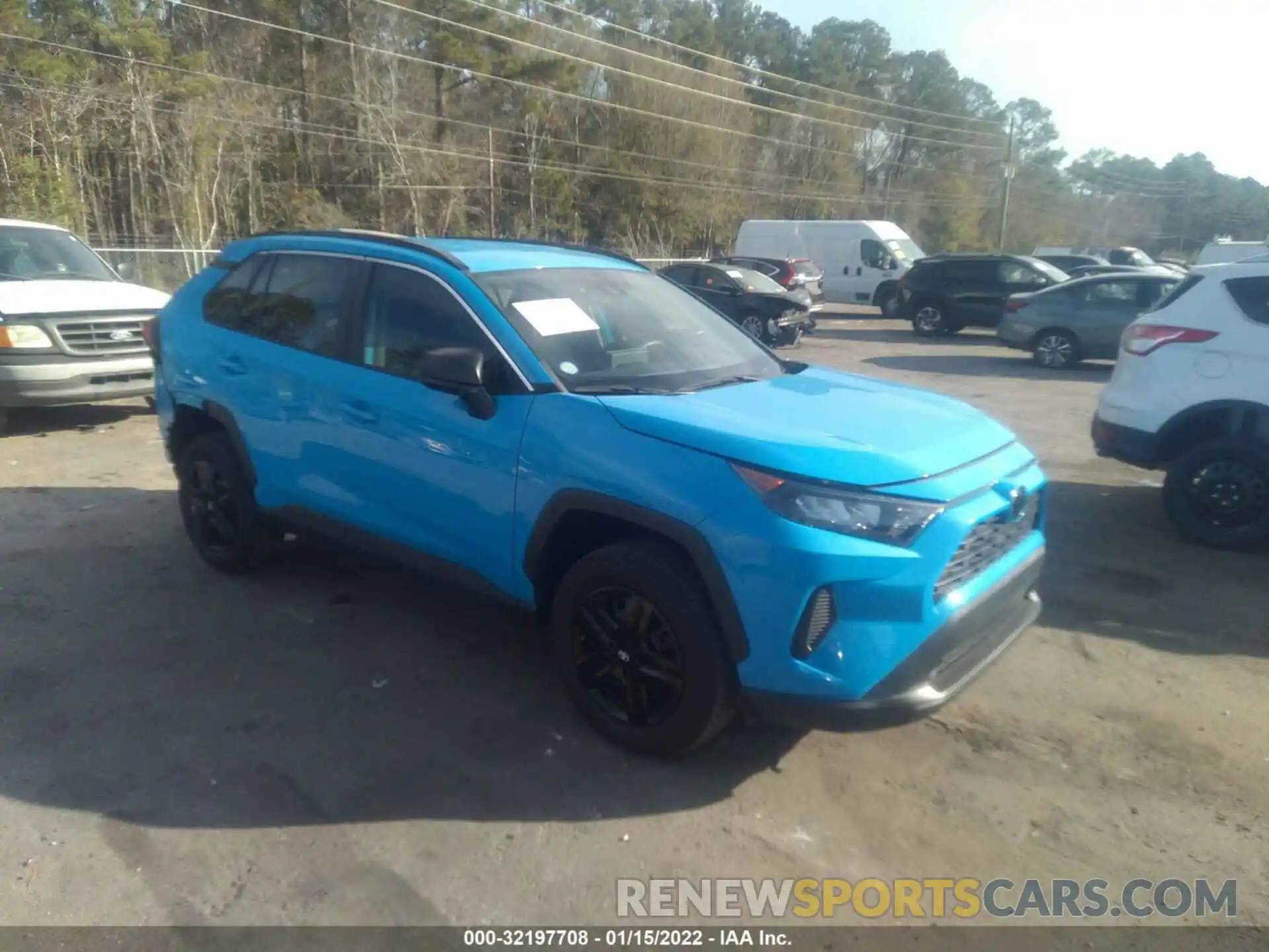 1 Photograph of a damaged car 2T3H1RFV7LC054730 TOYOTA RAV4 2020