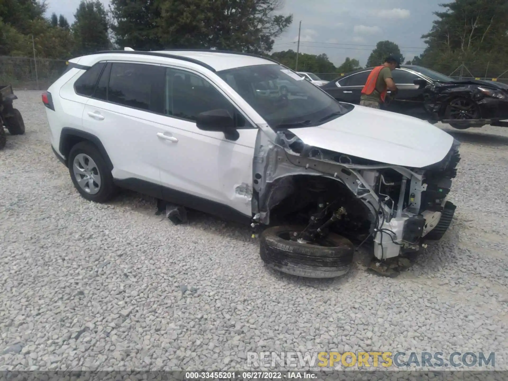 1 Photograph of a damaged car 2T3H1RFV7LC055571 TOYOTA RAV4 2020