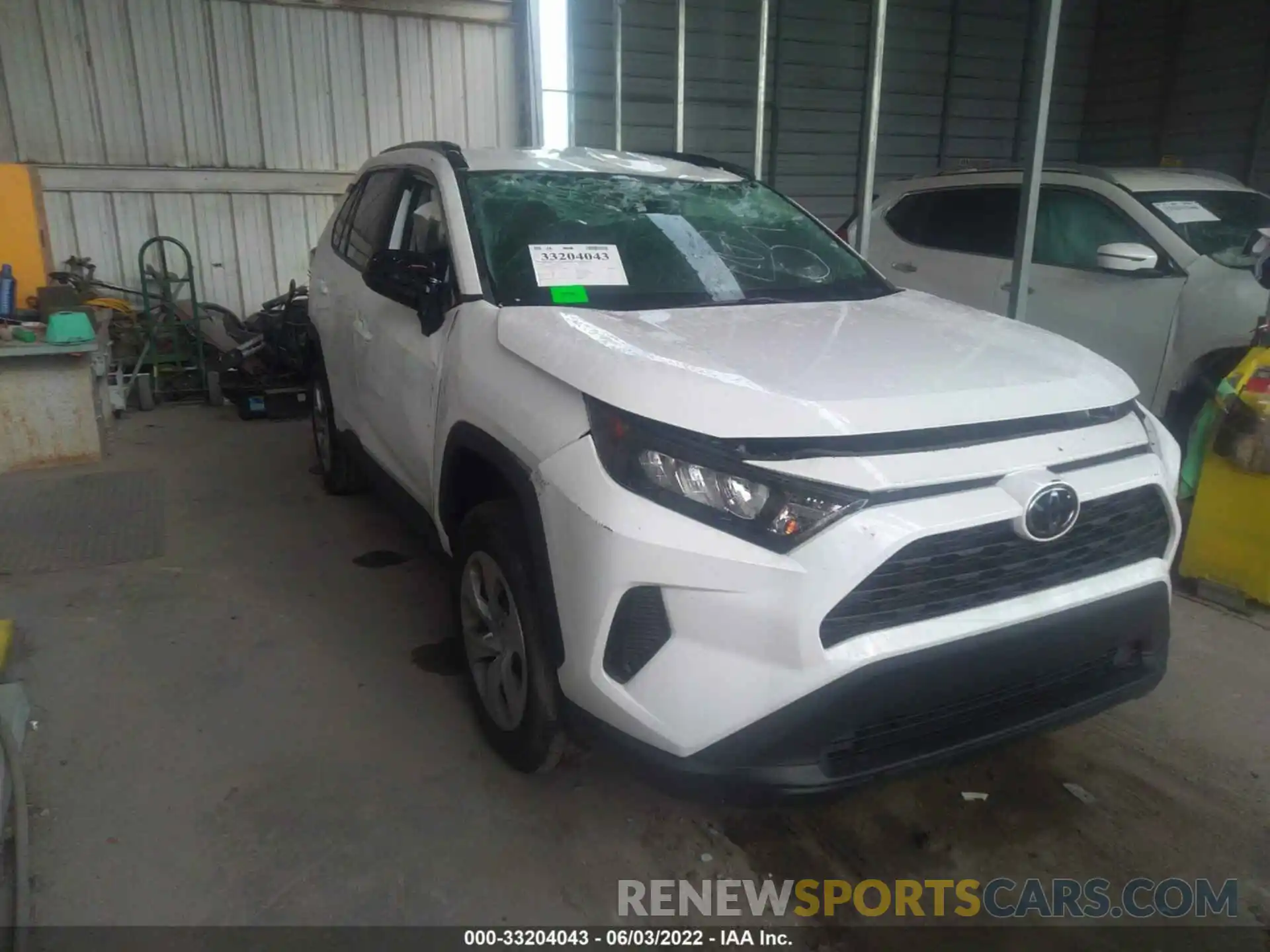 1 Фотография поврежденного автомобиля 2T3H1RFV7LC056641 TOYOTA RAV4 2020