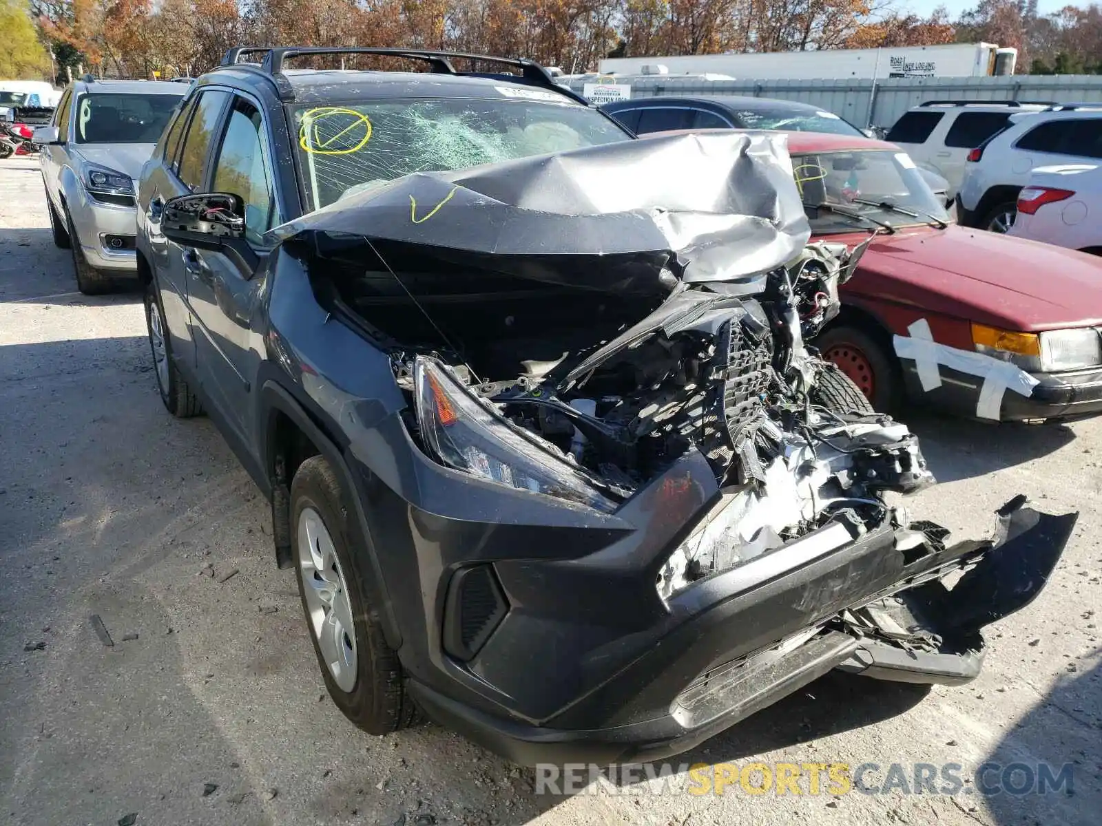 1 Photograph of a damaged car 2T3H1RFV7LC059801 TOYOTA RAV4 2020