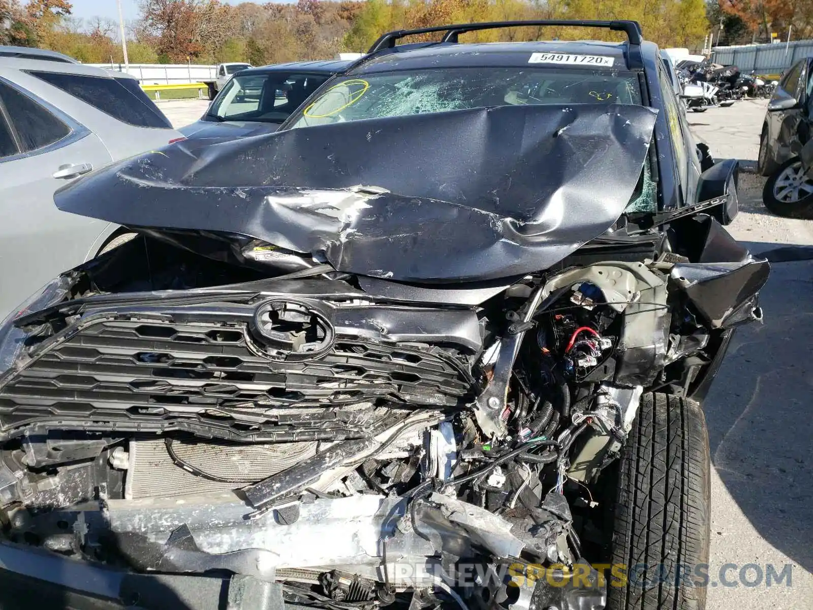 7 Photograph of a damaged car 2T3H1RFV7LC059801 TOYOTA RAV4 2020