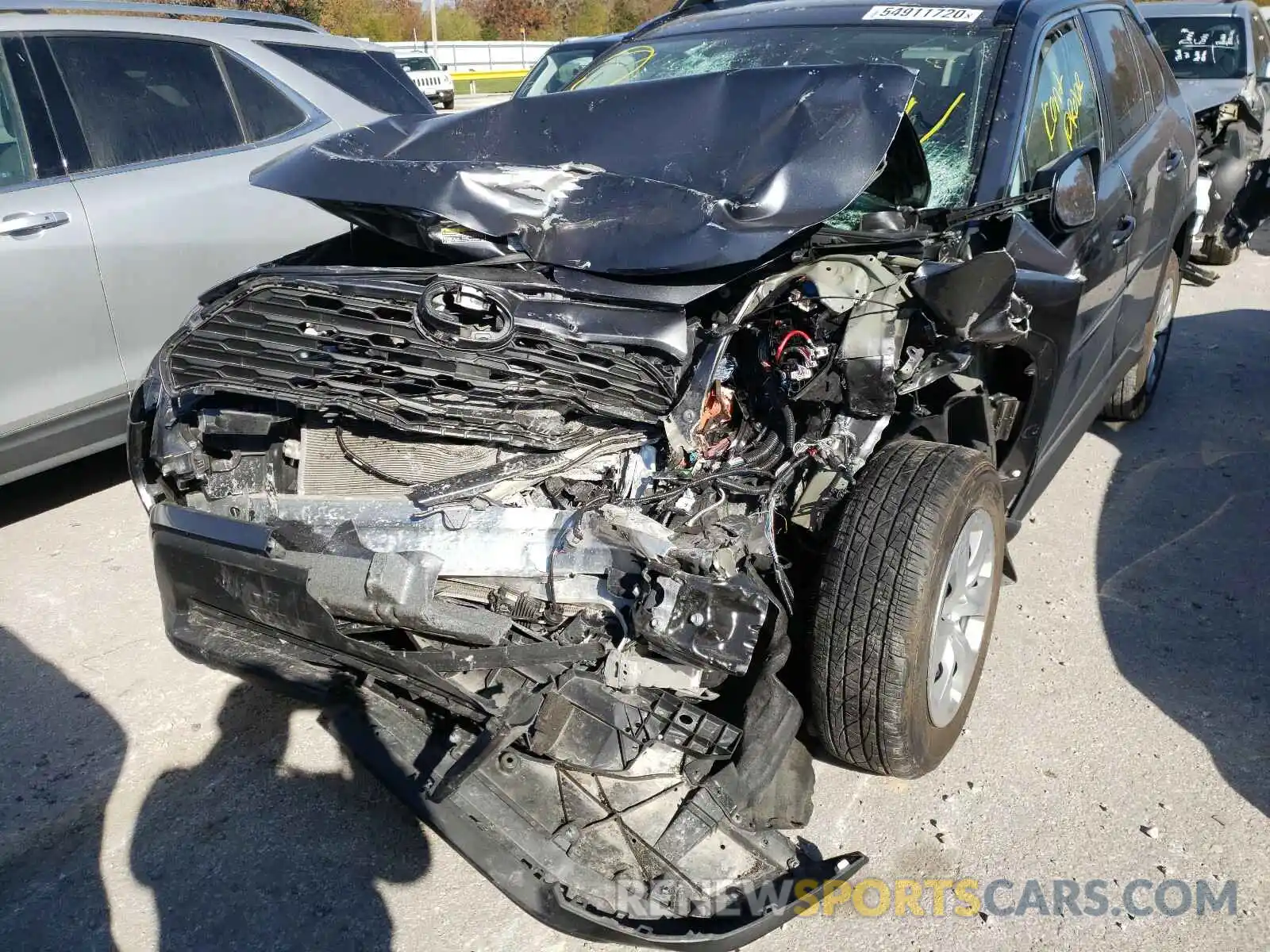 9 Photograph of a damaged car 2T3H1RFV7LC059801 TOYOTA RAV4 2020