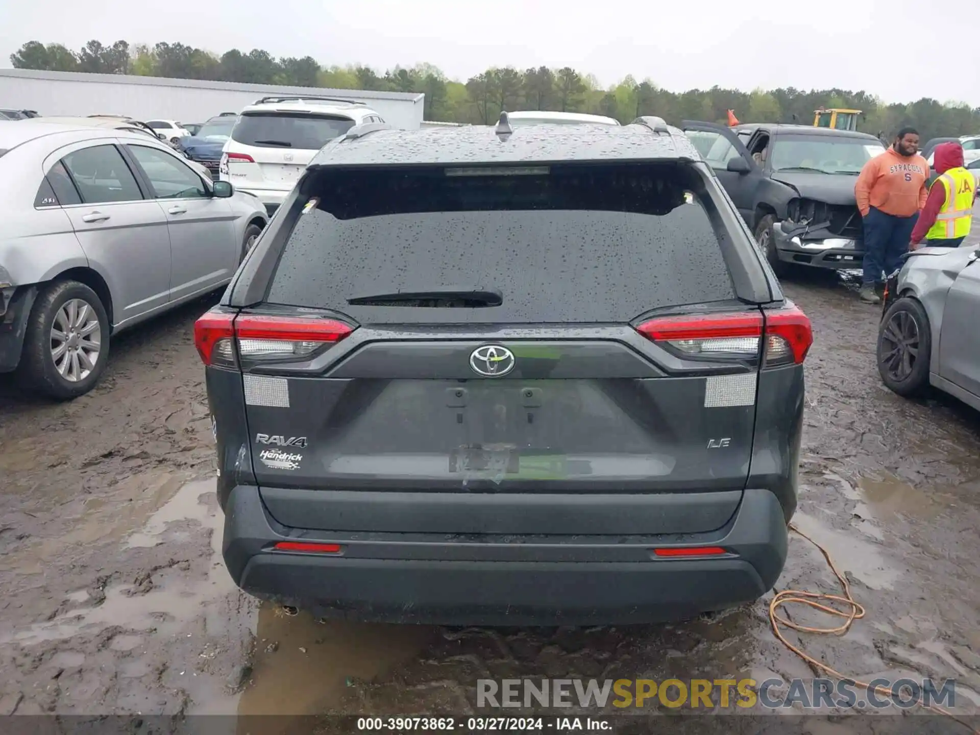 16 Photograph of a damaged car 2T3H1RFV7LC063671 TOYOTA RAV4 2020