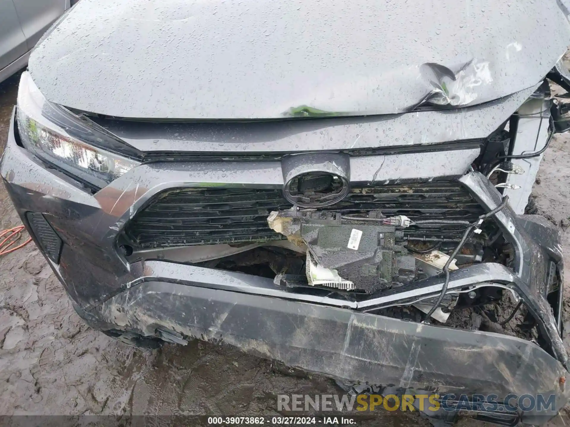 6 Photograph of a damaged car 2T3H1RFV7LC063671 TOYOTA RAV4 2020