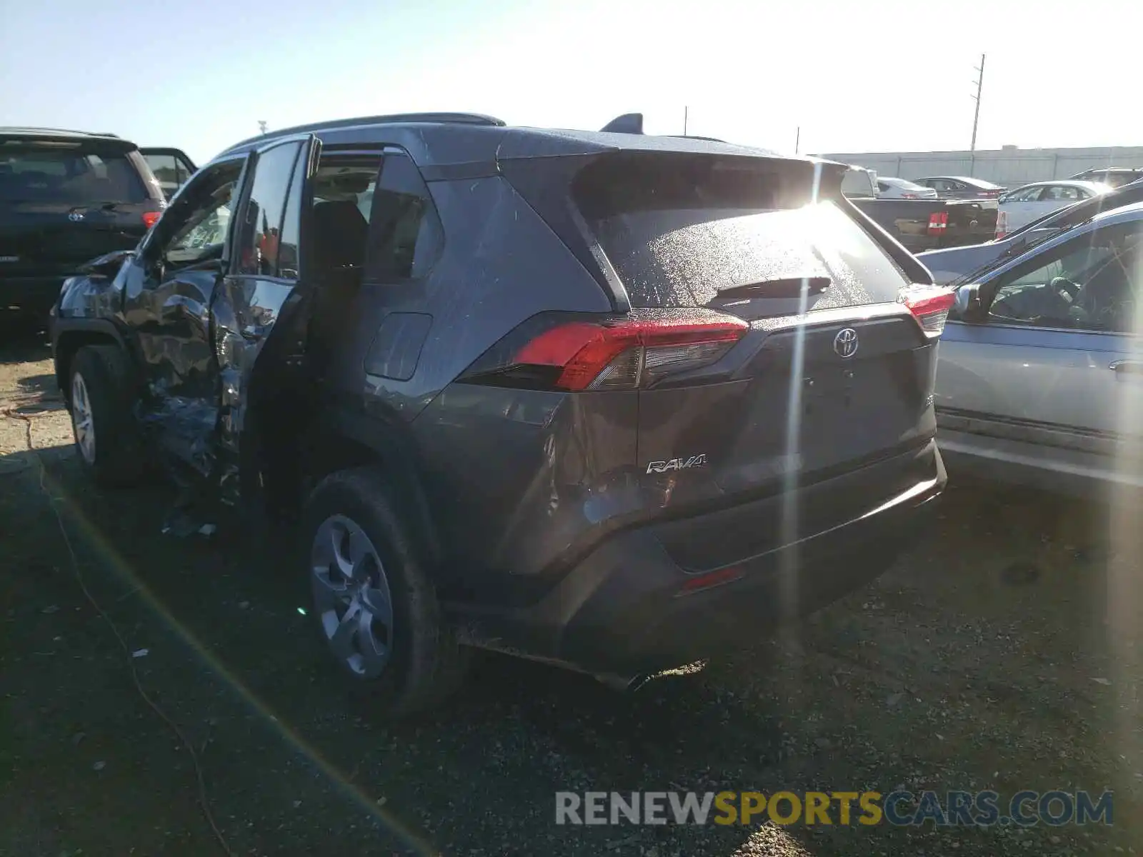 3 Photograph of a damaged car 2T3H1RFV7LC065176 TOYOTA RAV4 2020