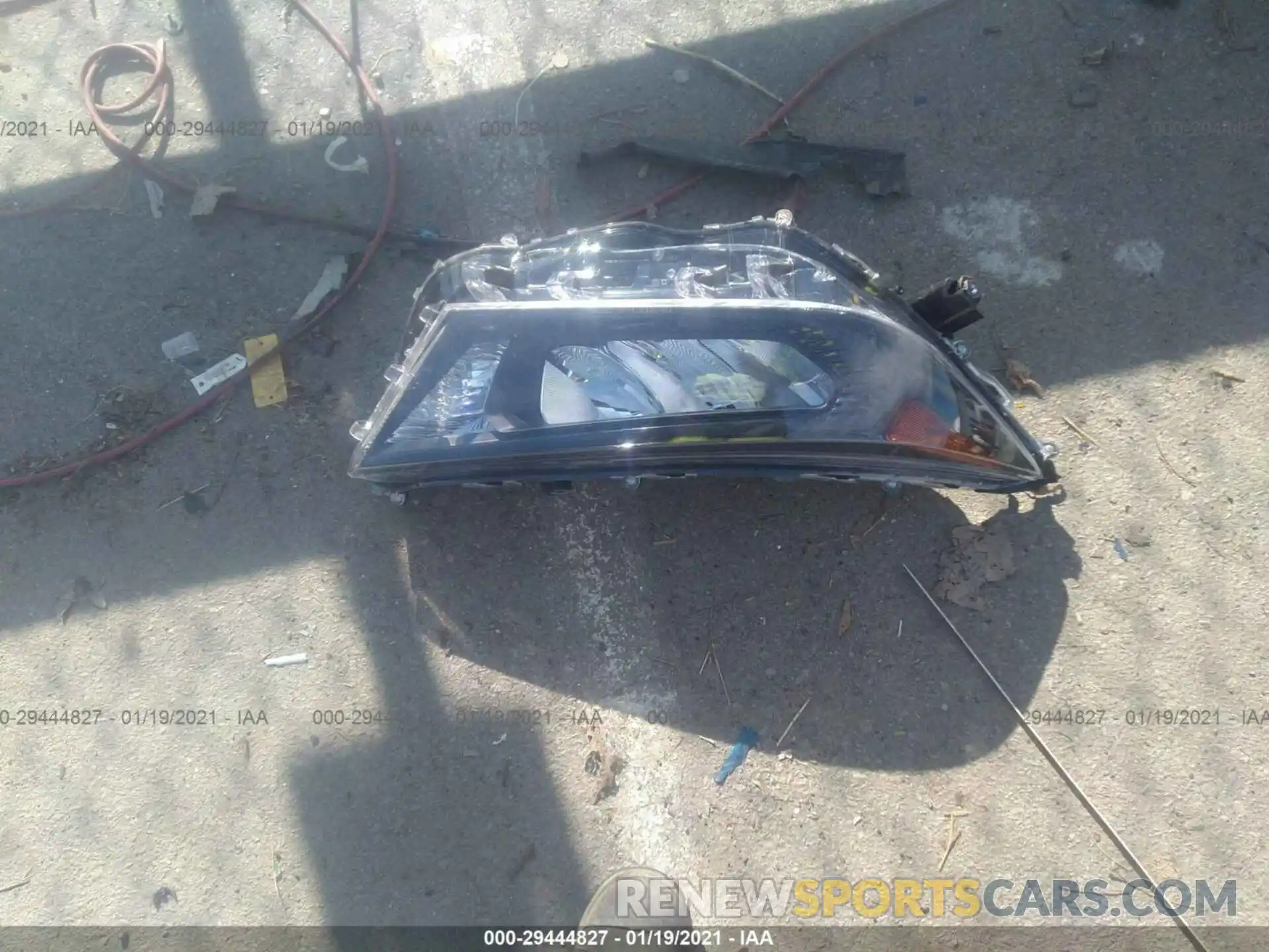 12 Photograph of a damaged car 2T3H1RFV7LC068157 TOYOTA RAV4 2020