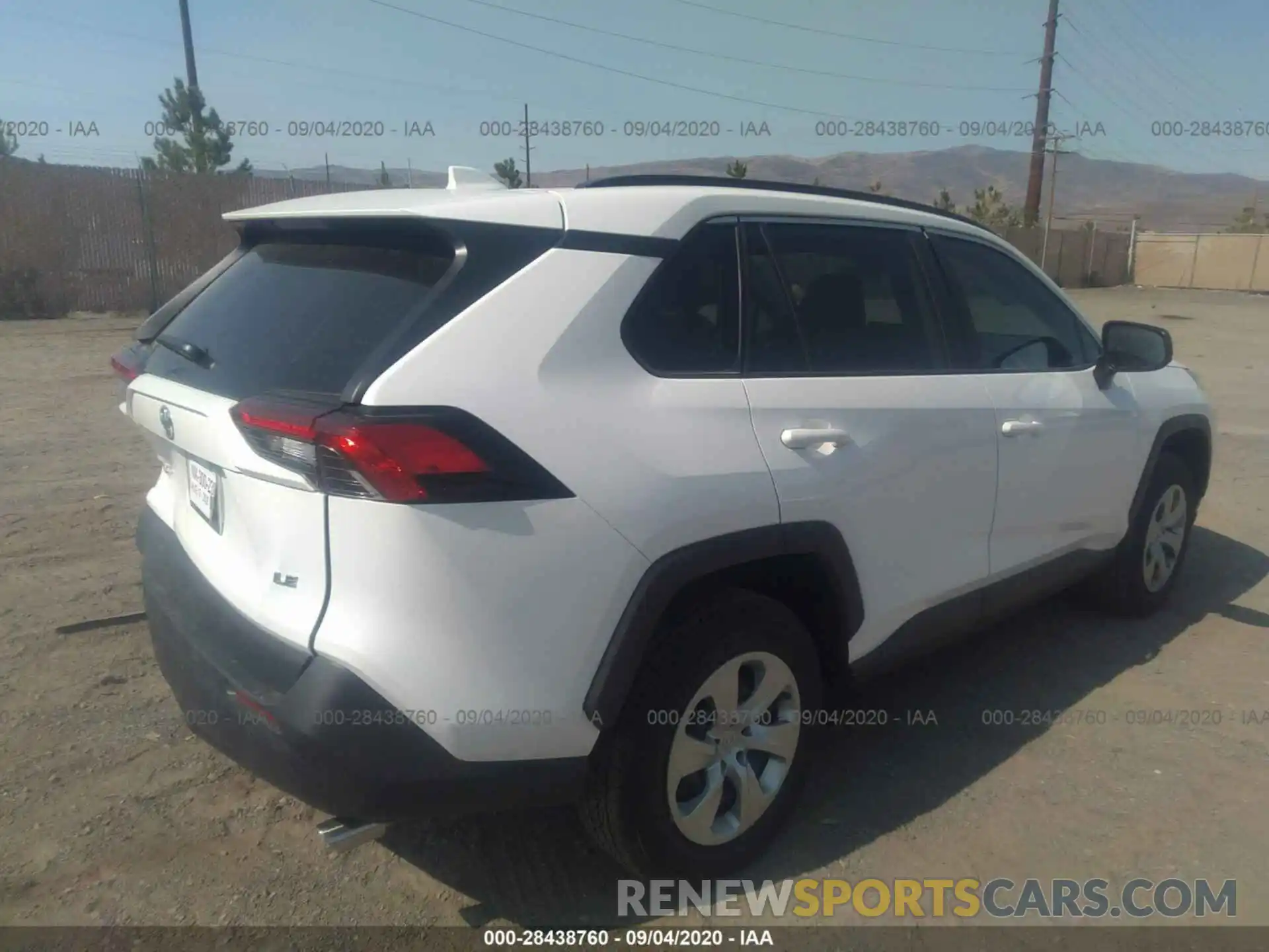 4 Photograph of a damaged car 2T3H1RFV7LC068854 TOYOTA RAV4 2020