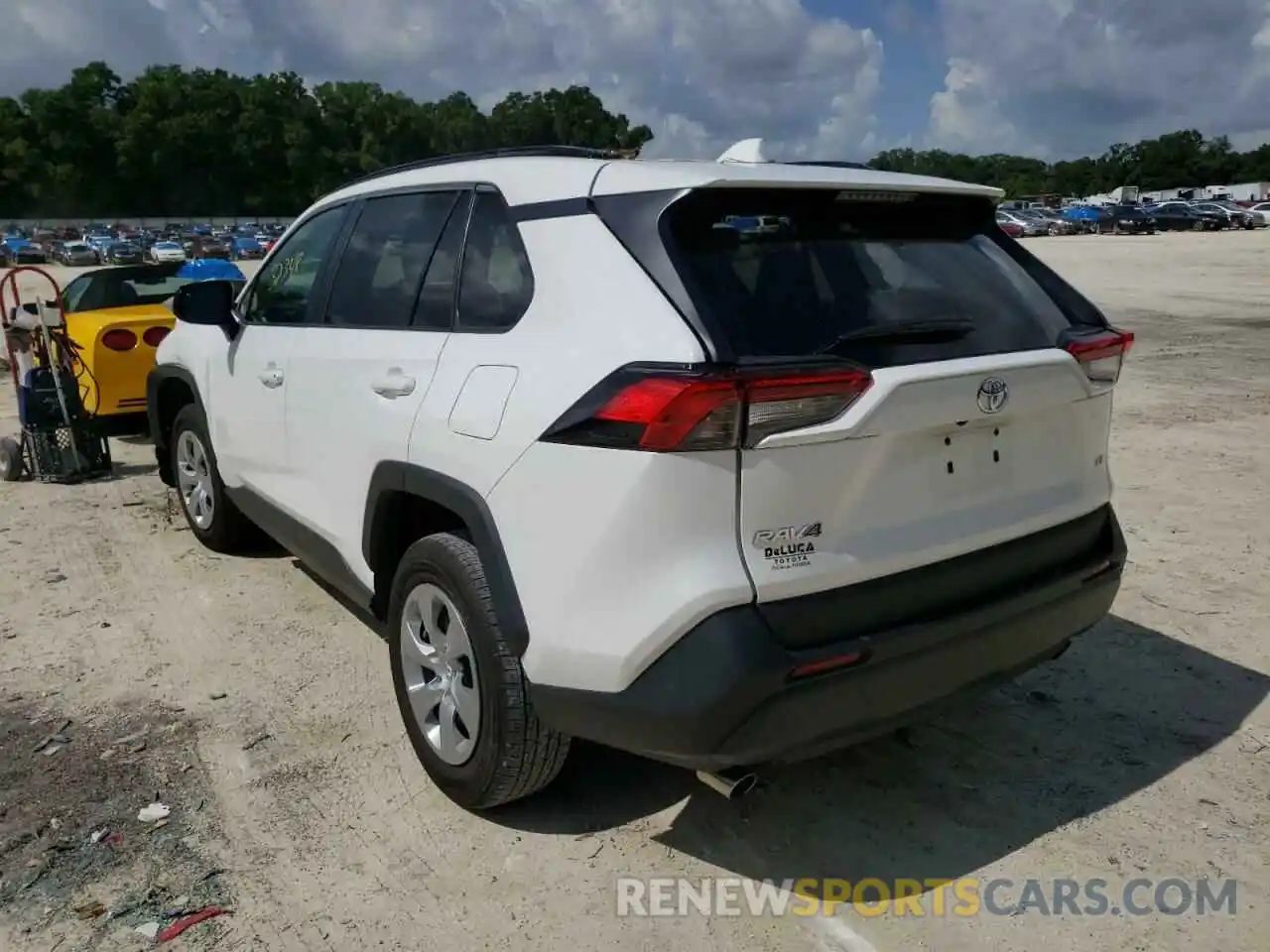 3 Photograph of a damaged car 2T3H1RFV7LC081474 TOYOTA RAV4 2020