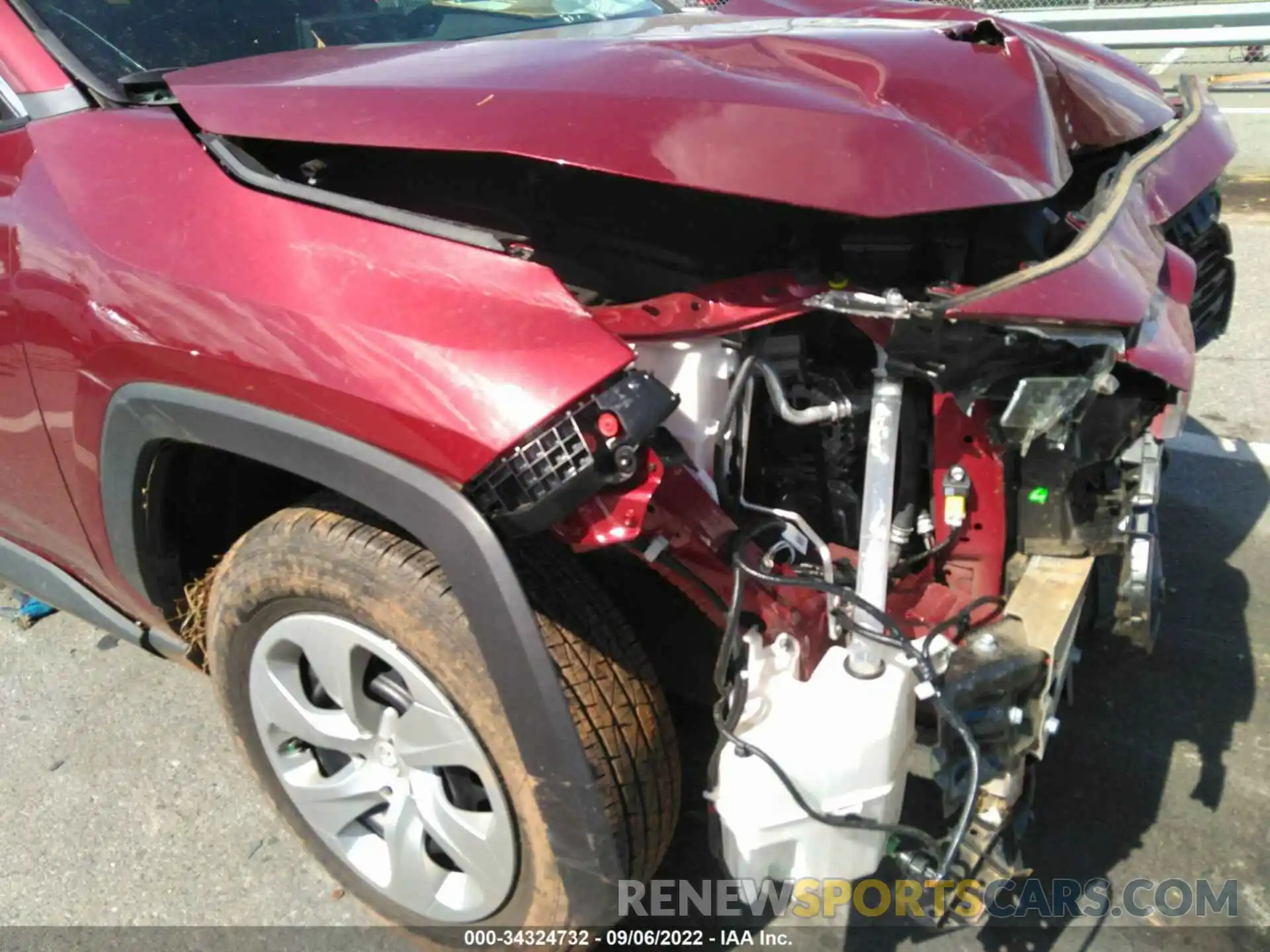 6 Photograph of a damaged car 2T3H1RFV7LC084388 TOYOTA RAV4 2020