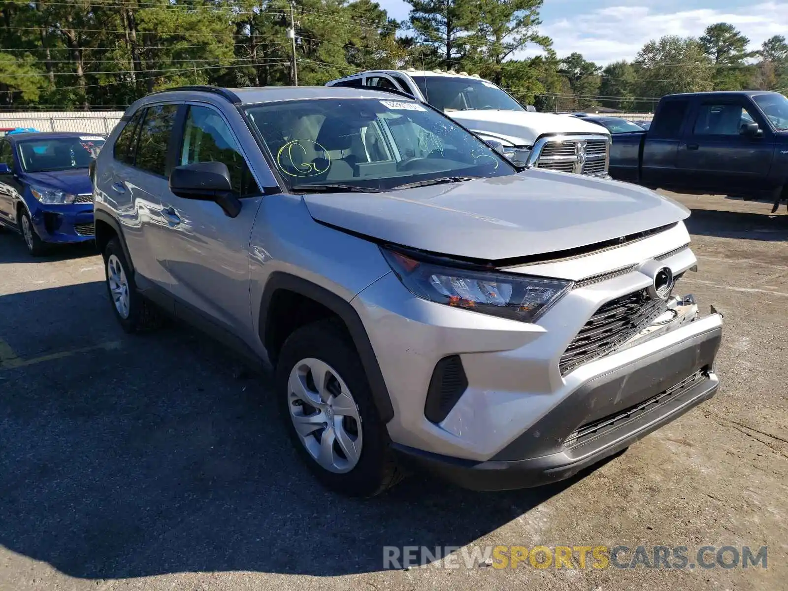 1 Photograph of a damaged car 2T3H1RFV7LC085184 TOYOTA RAV4 2020