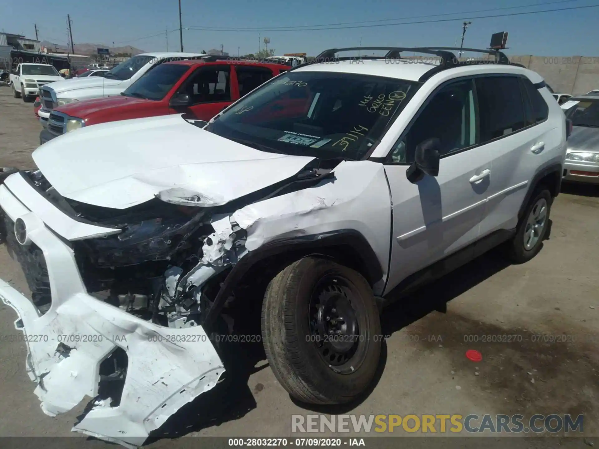 2 Photograph of a damaged car 2T3H1RFV7LW067816 TOYOTA RAV4 2020