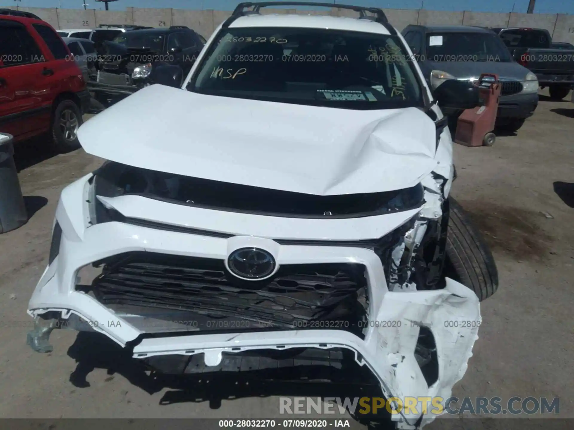 6 Photograph of a damaged car 2T3H1RFV7LW067816 TOYOTA RAV4 2020