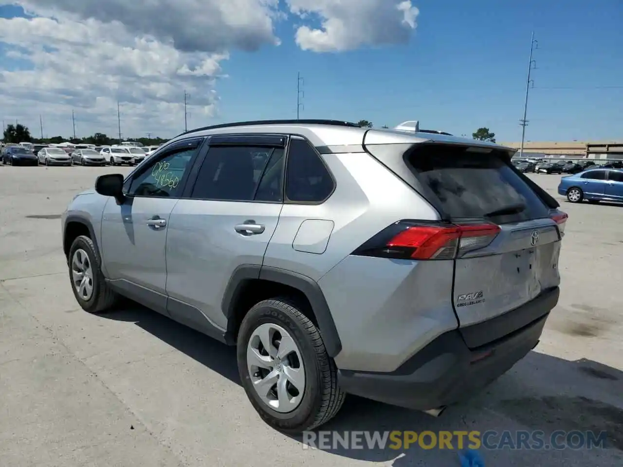 3 Photograph of a damaged car 2T3H1RFV7LW073888 TOYOTA RAV4 2020