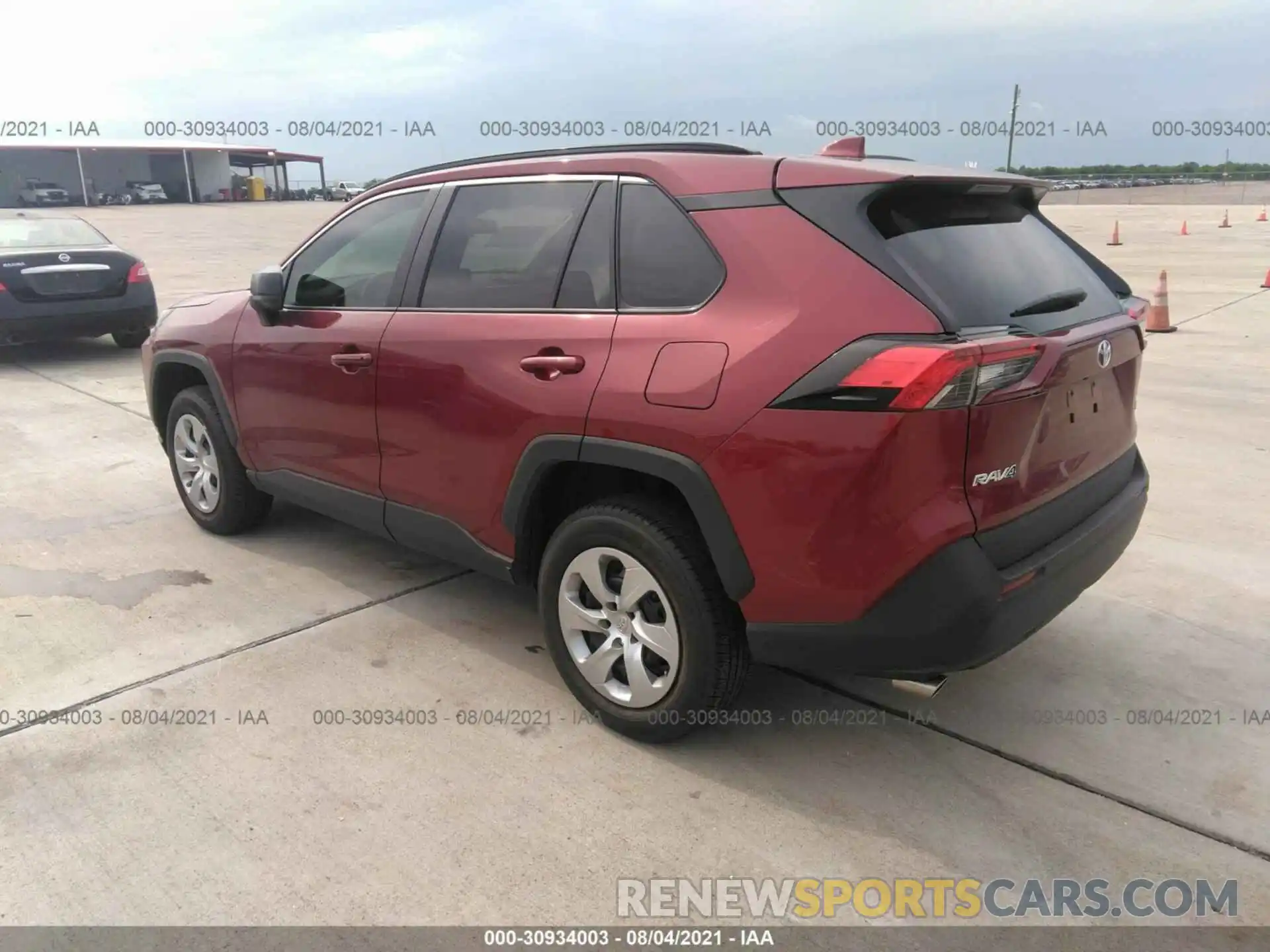 3 Photograph of a damaged car 2T3H1RFV7LW095065 TOYOTA RAV4 2020