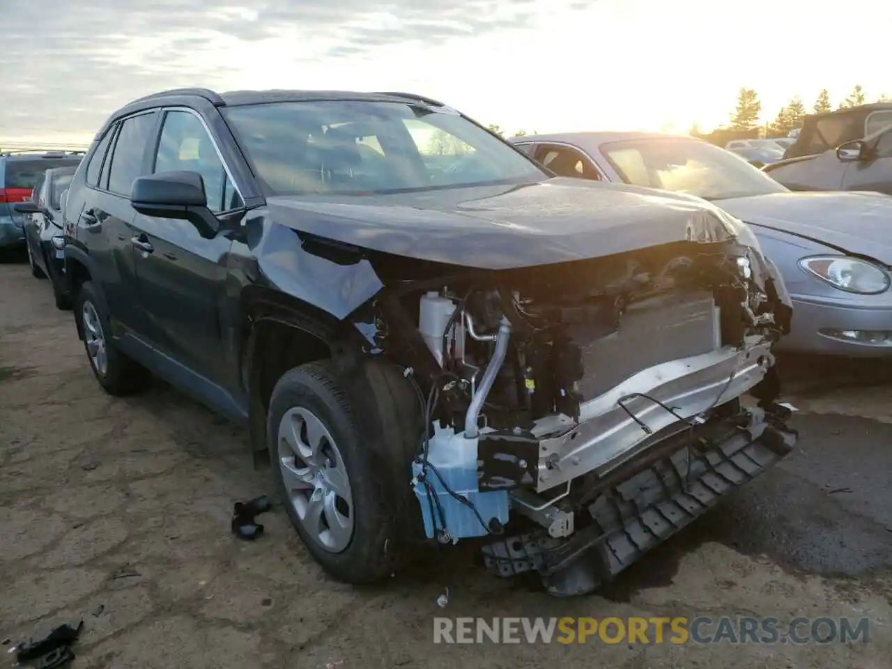 1 Photograph of a damaged car 2T3H1RFV7LW103083 TOYOTA RAV4 2020