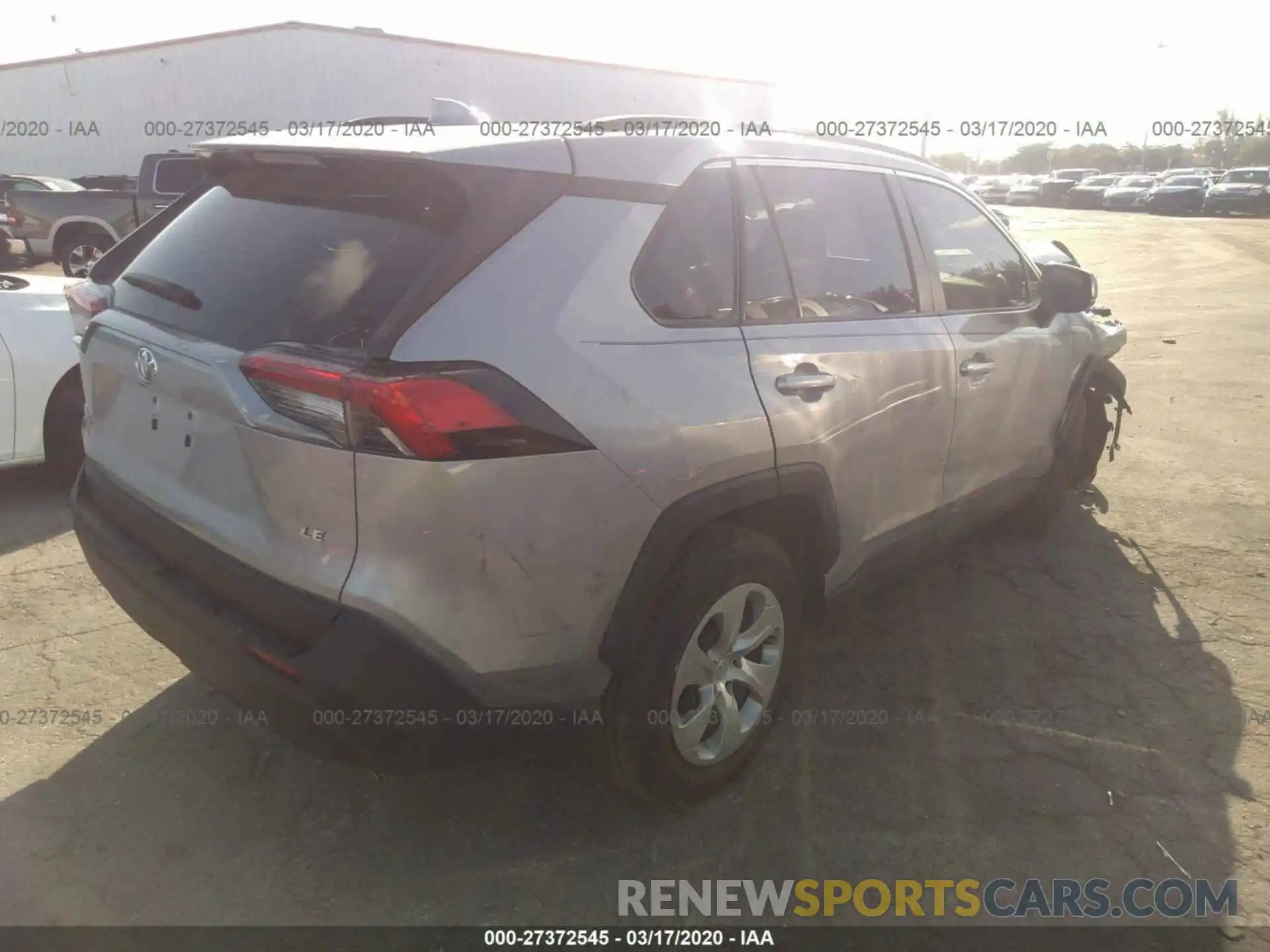 4 Фотография поврежденного автомобиля 2T3H1RFV8LC034695 TOYOTA RAV4 2020