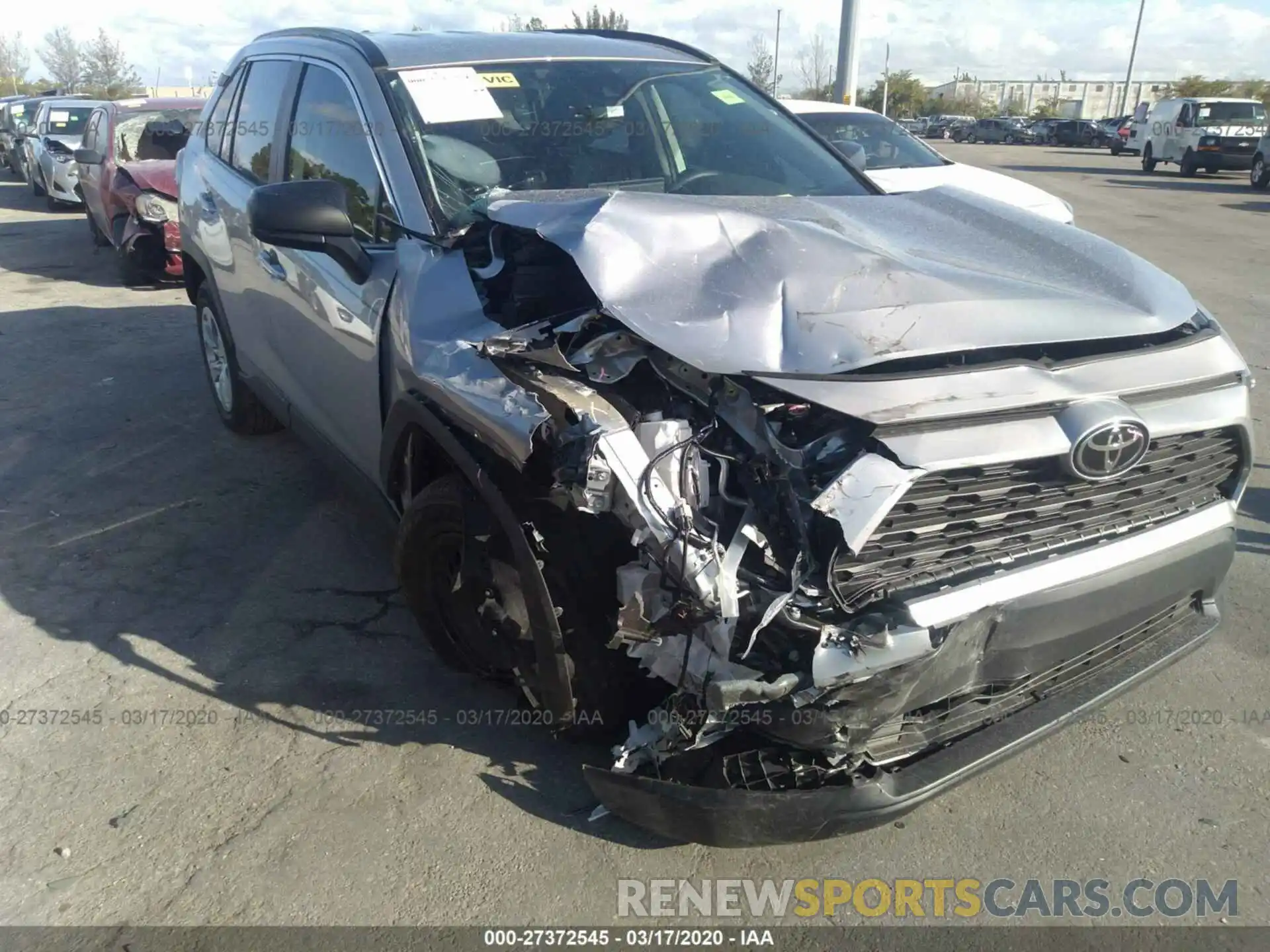 6 Photograph of a damaged car 2T3H1RFV8LC034695 TOYOTA RAV4 2020