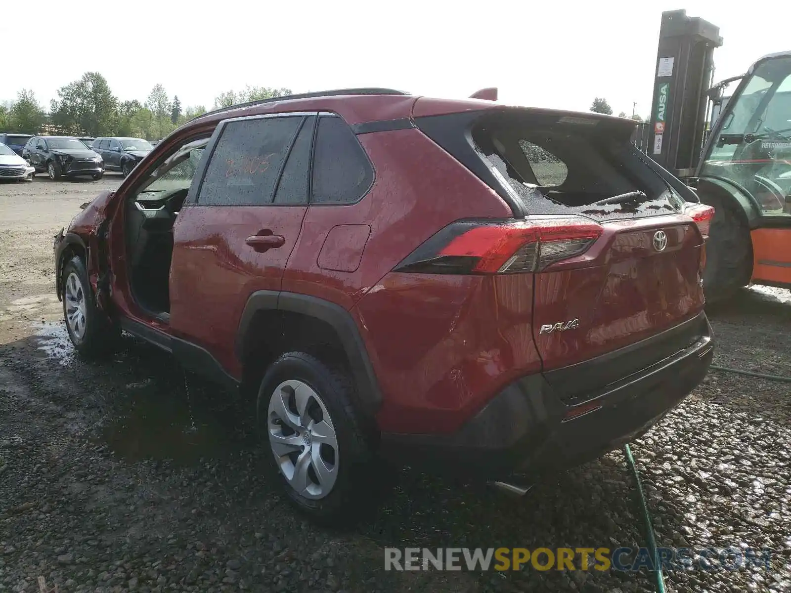 3 Photograph of a damaged car 2T3H1RFV8LC036317 TOYOTA RAV4 2020