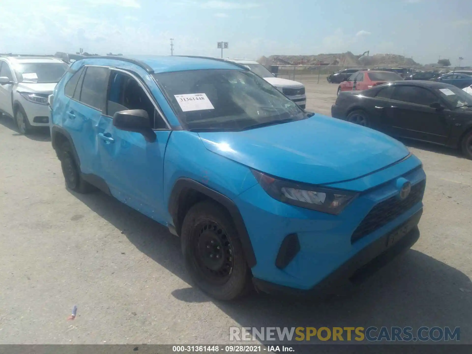 1 Photograph of a damaged car 2T3H1RFV8LC040254 TOYOTA RAV4 2020