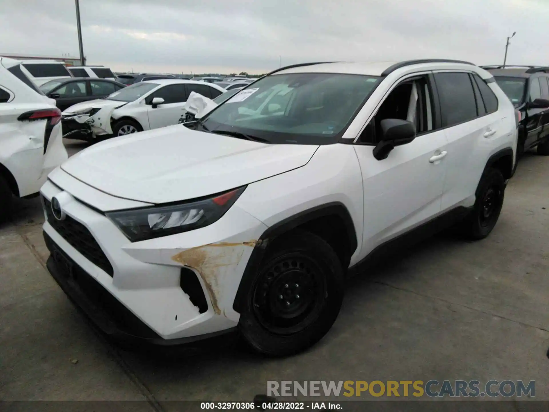 2 Photograph of a damaged car 2T3H1RFV8LC046975 TOYOTA RAV4 2020