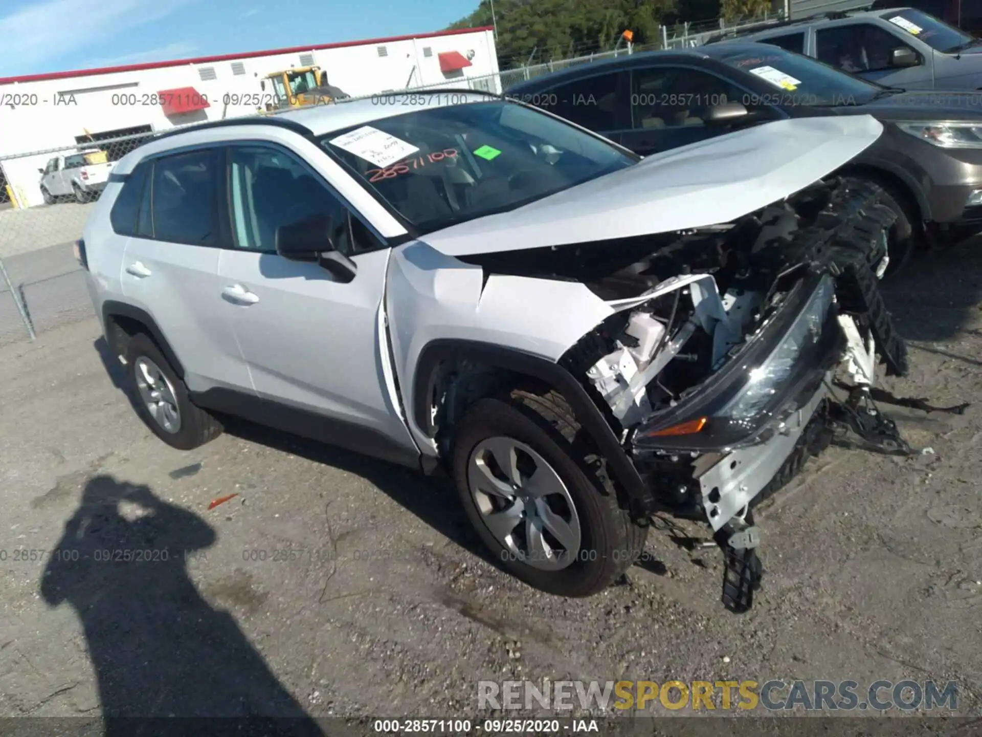 1 Photograph of a damaged car 2T3H1RFV8LC049908 TOYOTA RAV4 2020