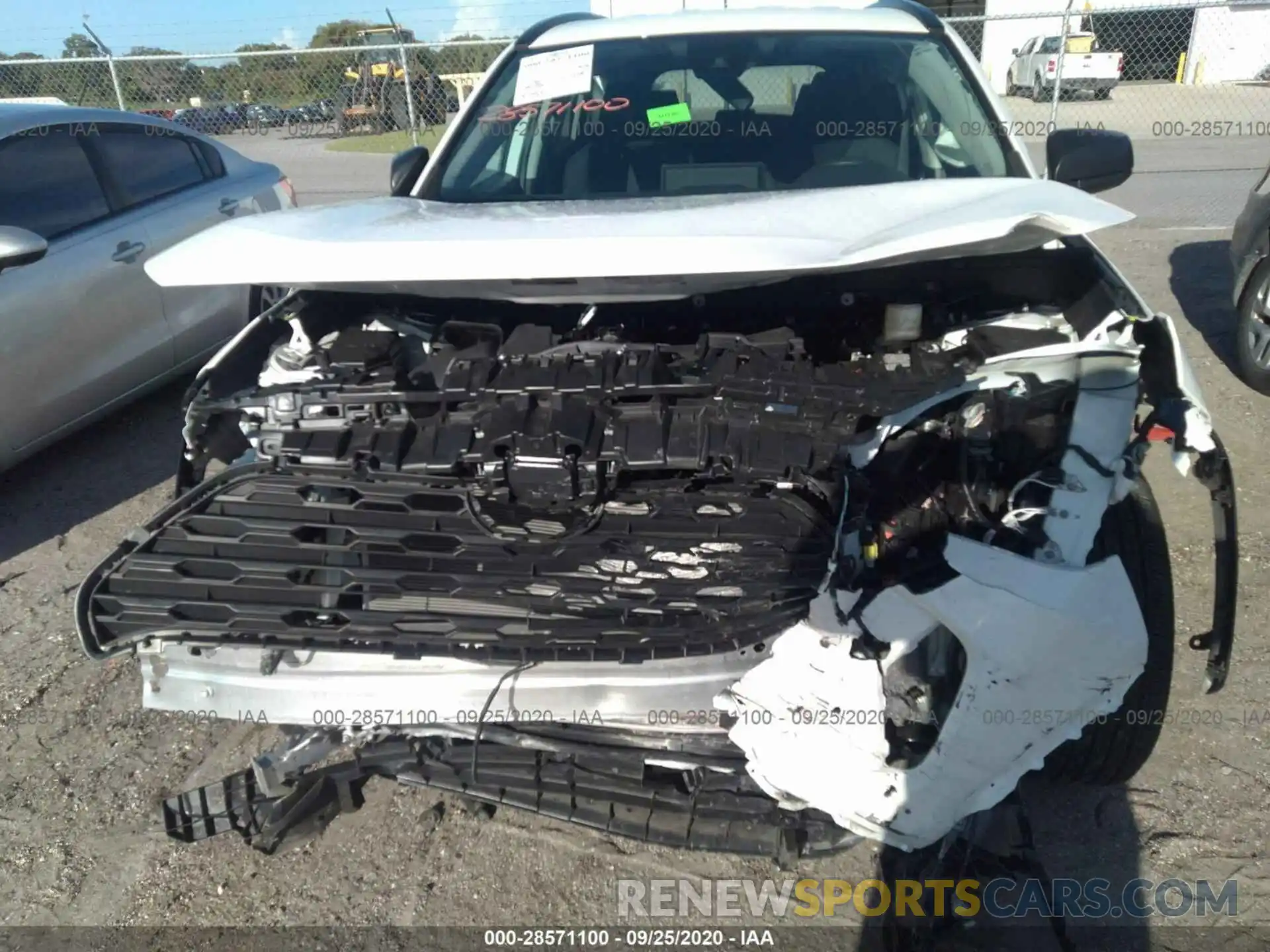 6 Photograph of a damaged car 2T3H1RFV8LC049908 TOYOTA RAV4 2020