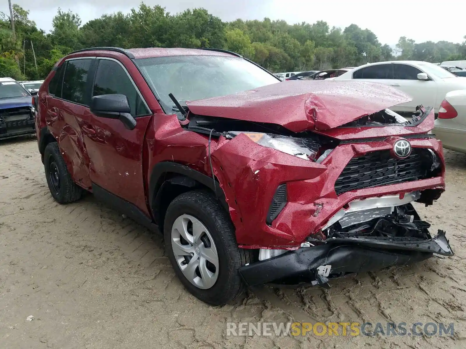 1 Photograph of a damaged car 2T3H1RFV8LC054381 TOYOTA RAV4 2020