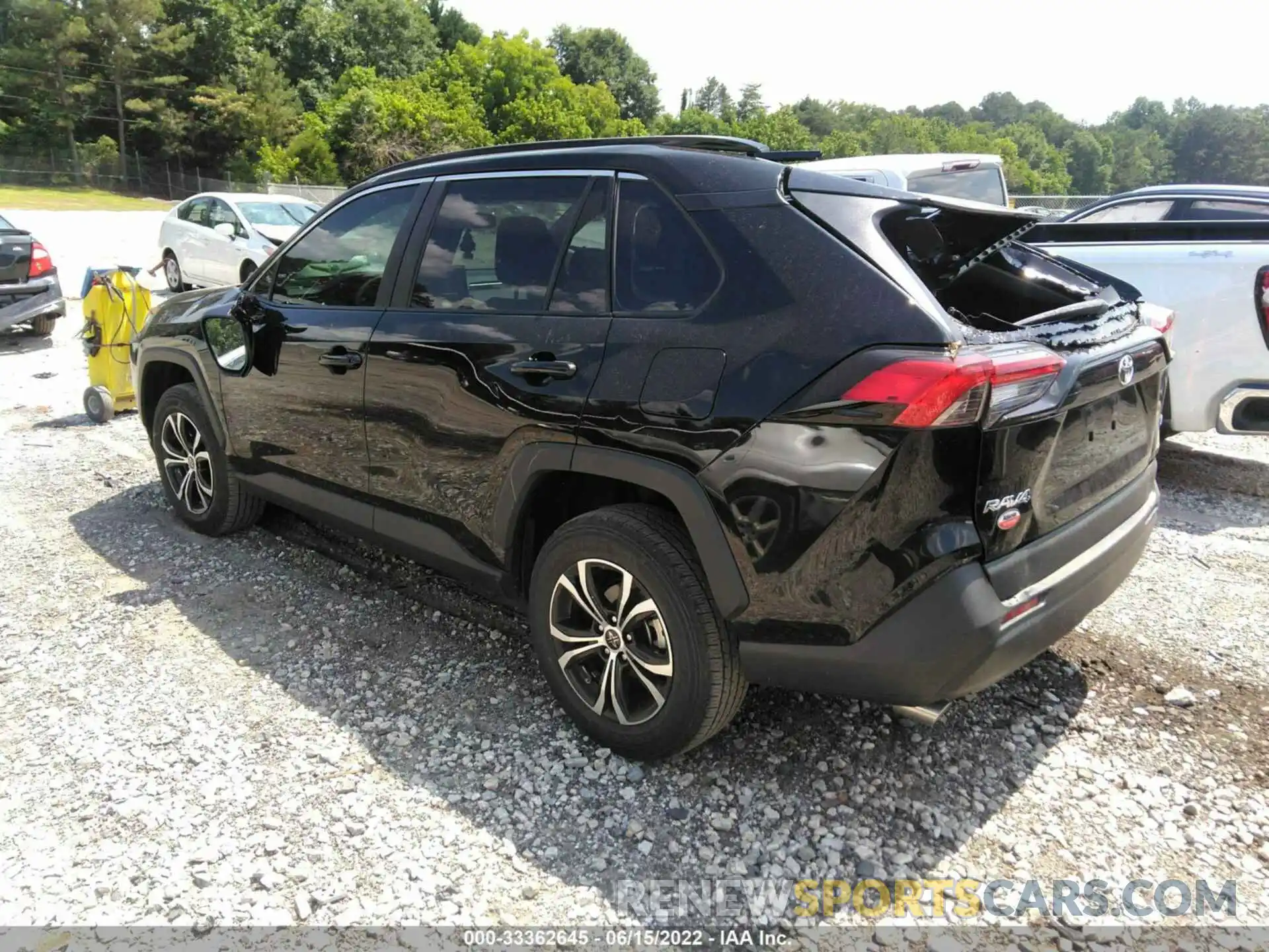 3 Photograph of a damaged car 2T3H1RFV8LC074453 TOYOTA RAV4 2020