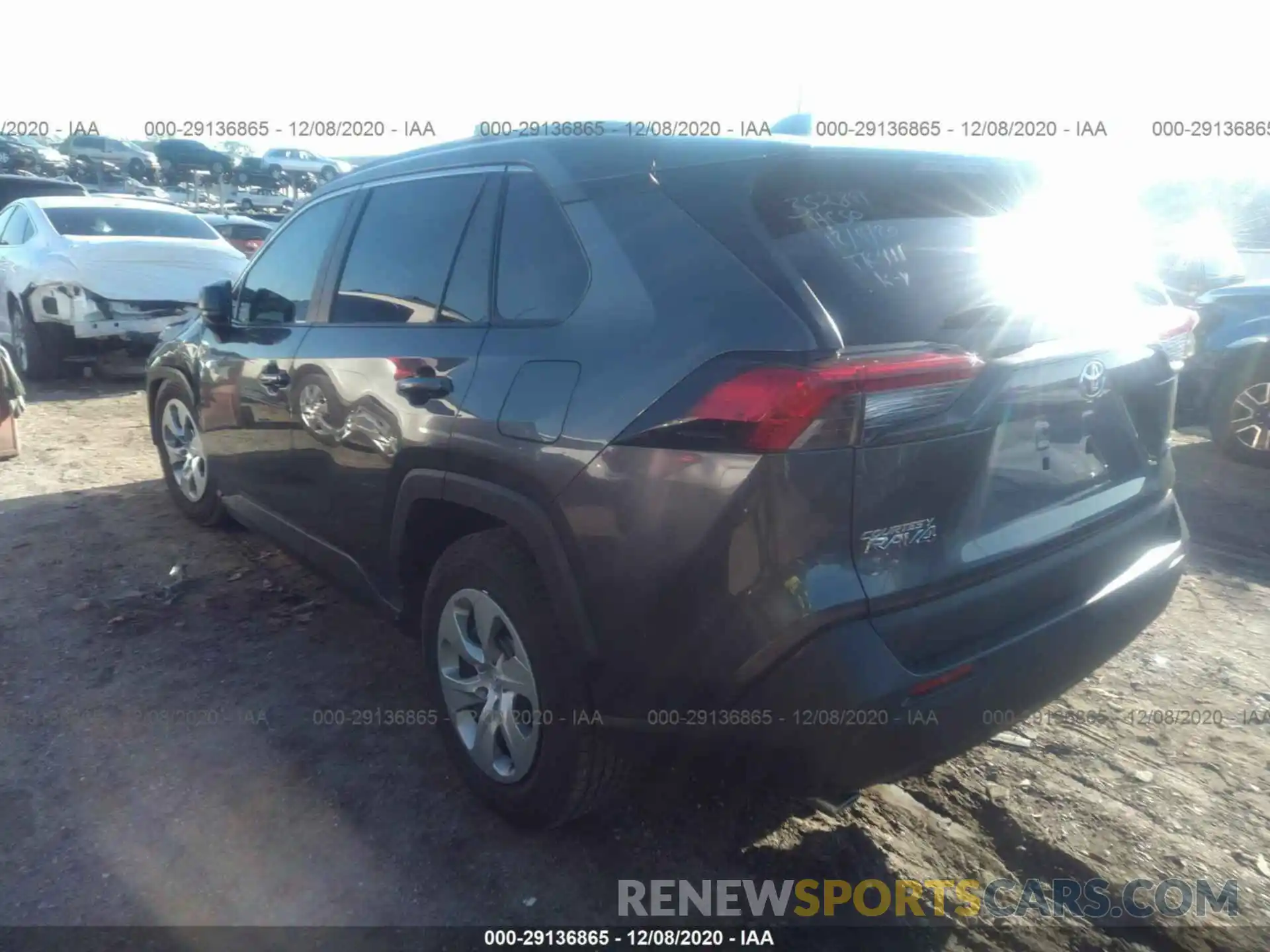 3 Photograph of a damaged car 2T3H1RFV8LC075070 TOYOTA RAV4 2020