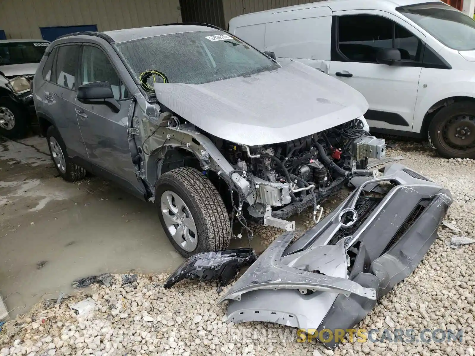 1 Photograph of a damaged car 2T3H1RFV8LC076994 TOYOTA RAV4 2020