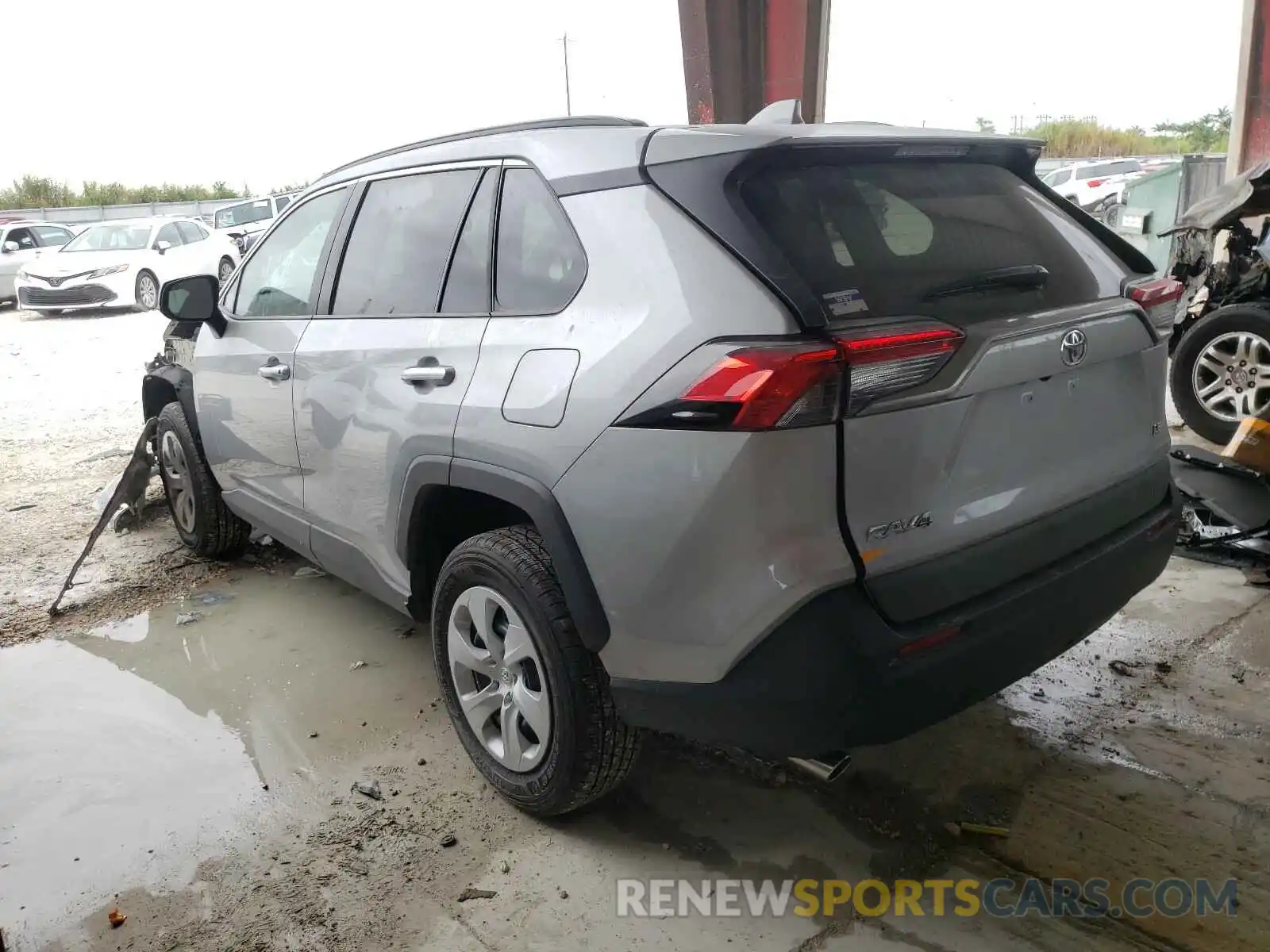 3 Photograph of a damaged car 2T3H1RFV8LC076994 TOYOTA RAV4 2020